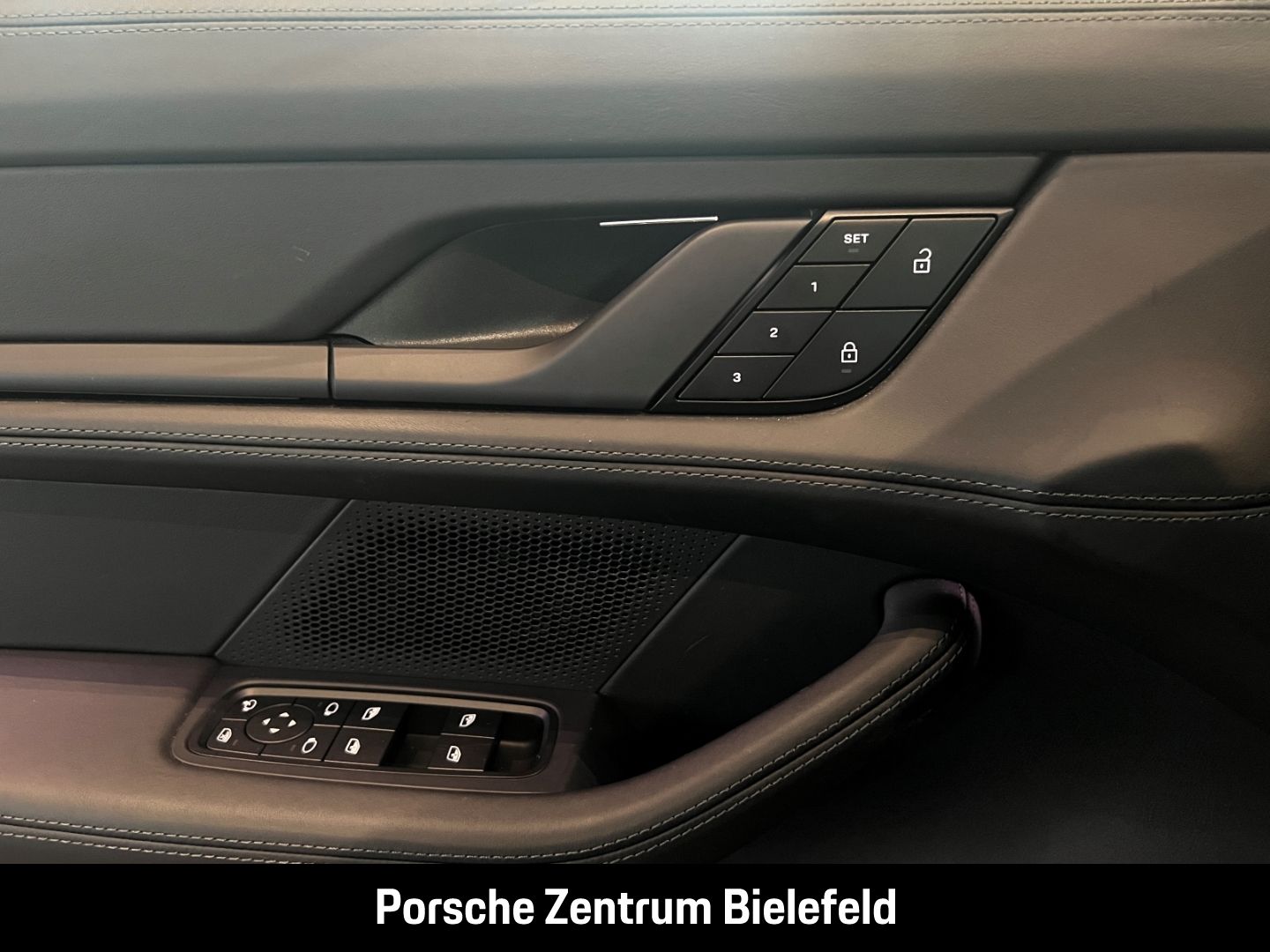 Porsche Taycan GTS Sport Turismo BOSE Panorama LED-Matri