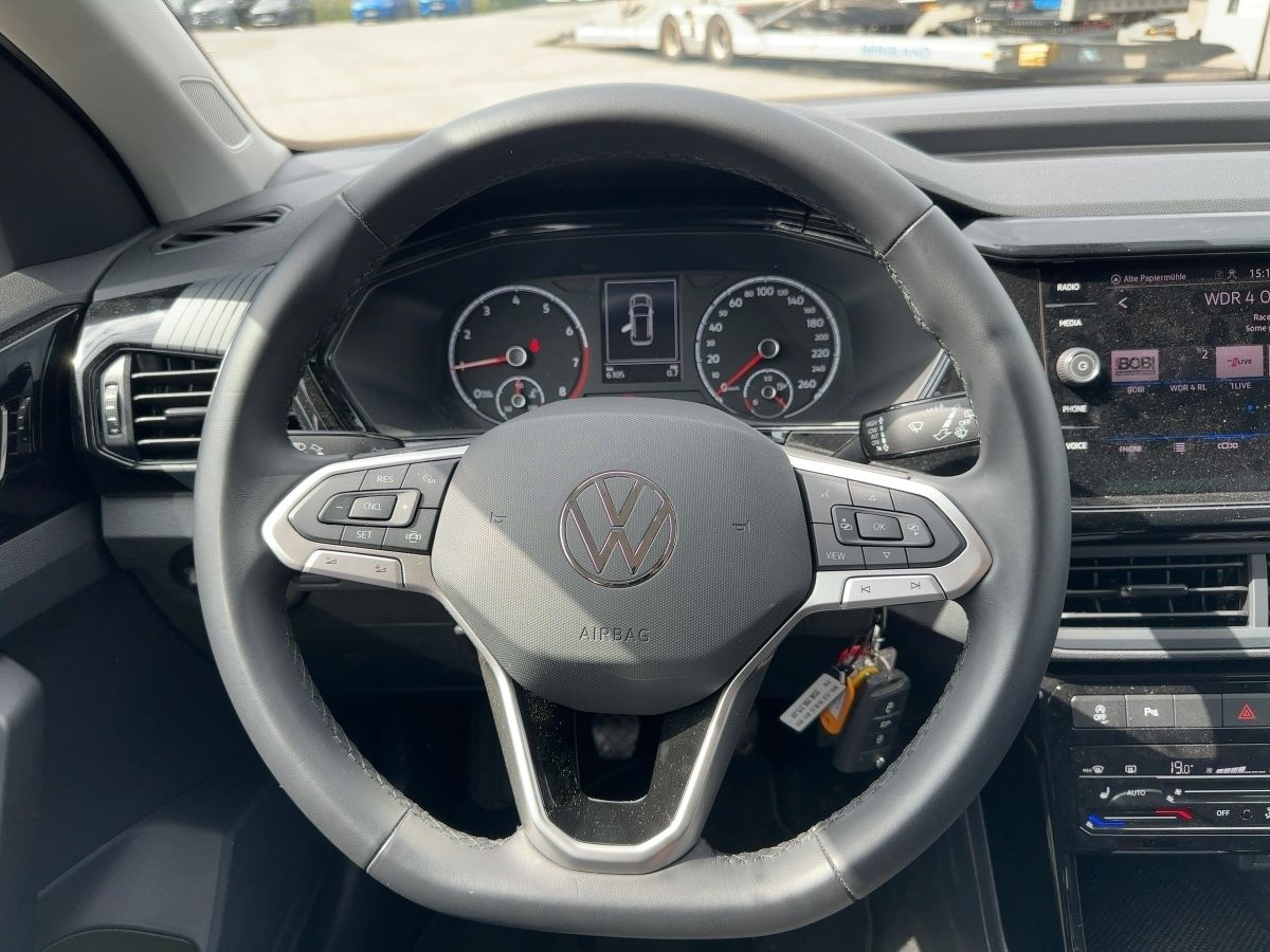 Volkswagen T-Cross Life - Samsaru's Car Outlet
