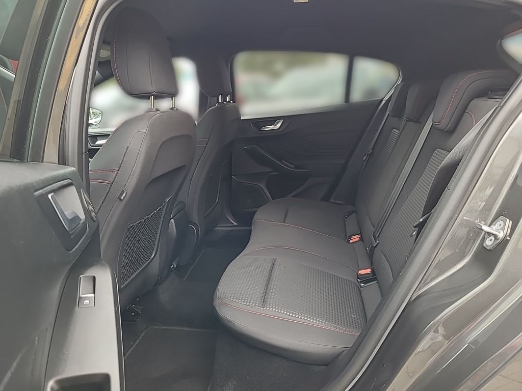 Ford Focus Aut. ST-LINE X - Samsaru's Car Outlet
