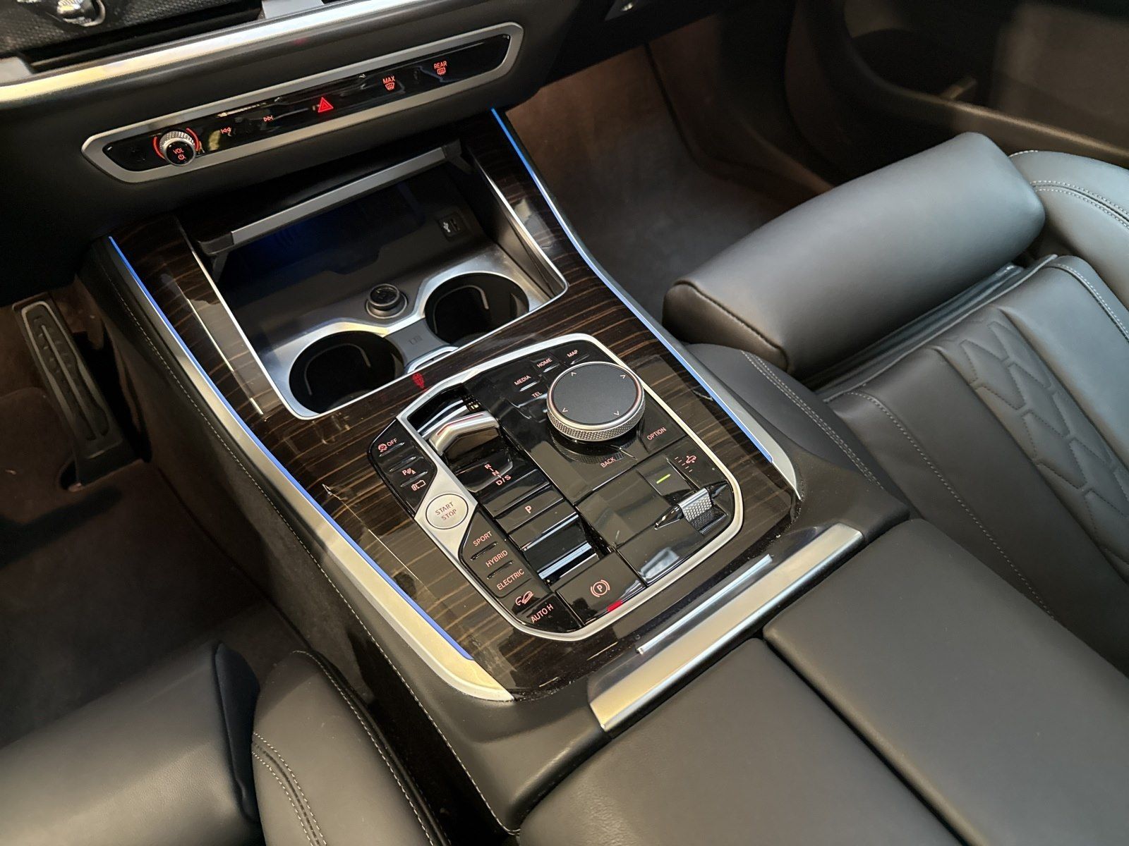 BMW X5 xDrive50e M Sport Pro|AHK|Pano|PAProf.|H/K