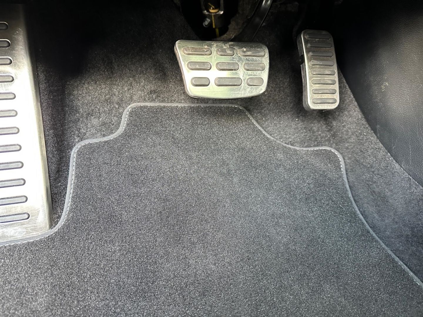 Kia XCeed PLATINUM Plug-in Hybrid - Samsaru's Car Outlet