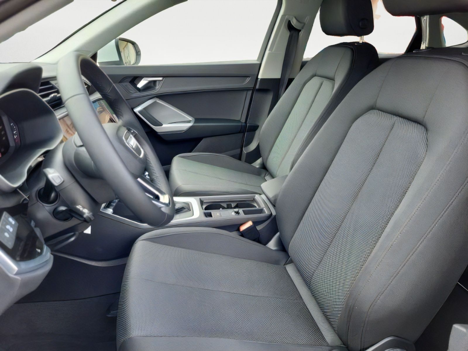 Audi Q3 Sportback 40 TFSI quattro S tronic line - Samsaru's Car Outlet