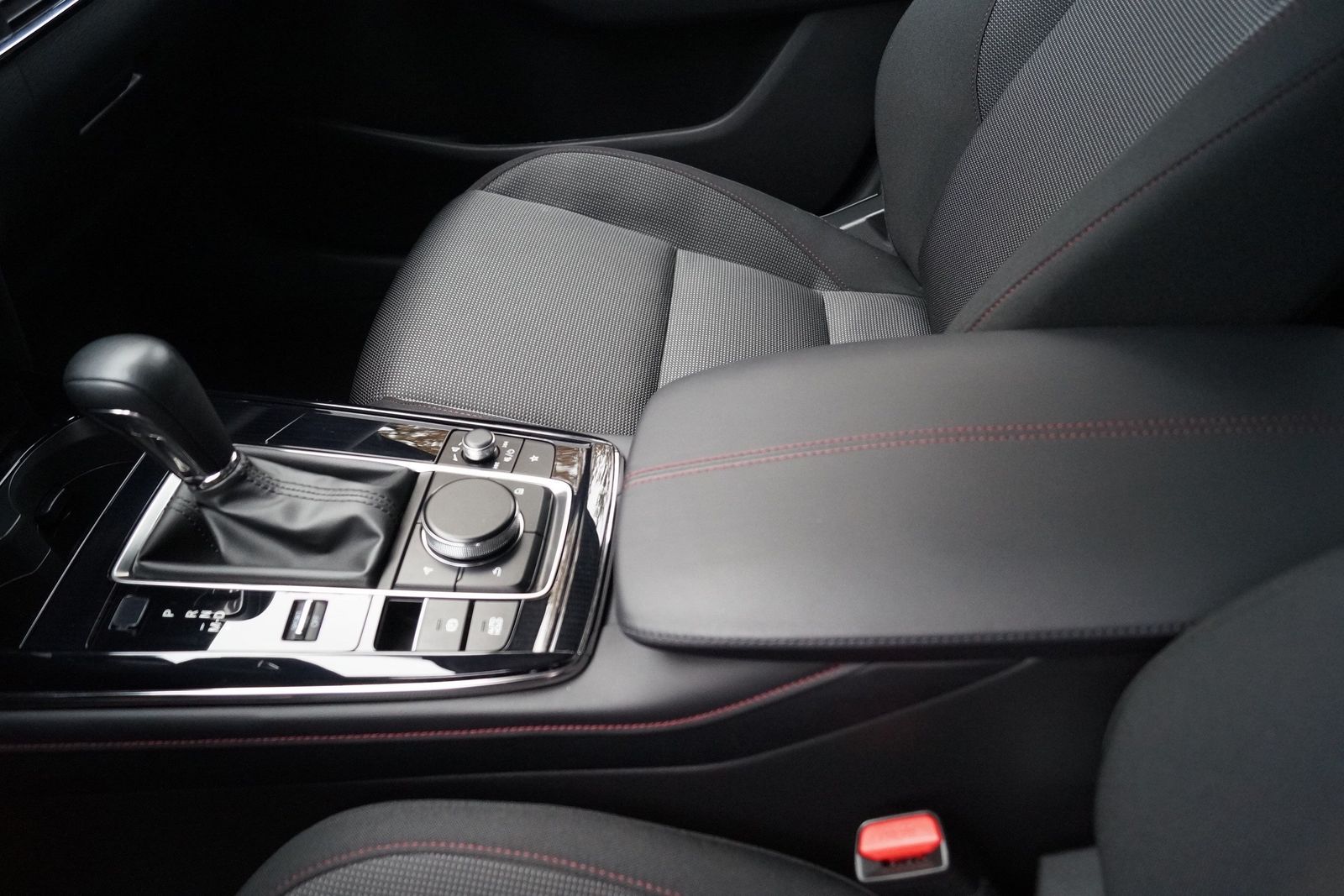 Mazda CX-30 Homura 2WD Head-Up, LED, Navi, Kamera, Aut