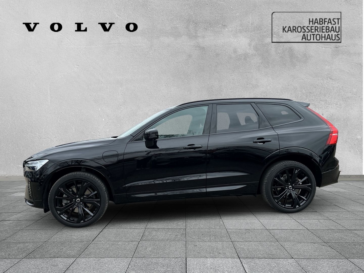 Volvo XC60 Recharge T6 Plus Black Edition AHK ACC