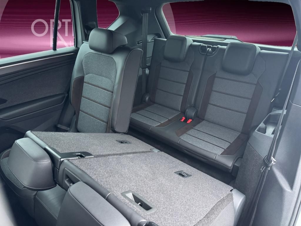 Seat Tarraco 2.0 TSI Xcell AWD 7SITZE+AHK+BEATS+NAVI