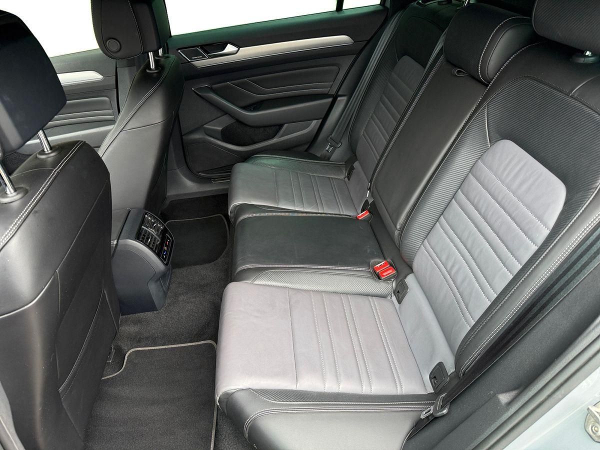 Volkswagen Passat Variant Elegance 4Motion 2.0 TDI DSG *R-L