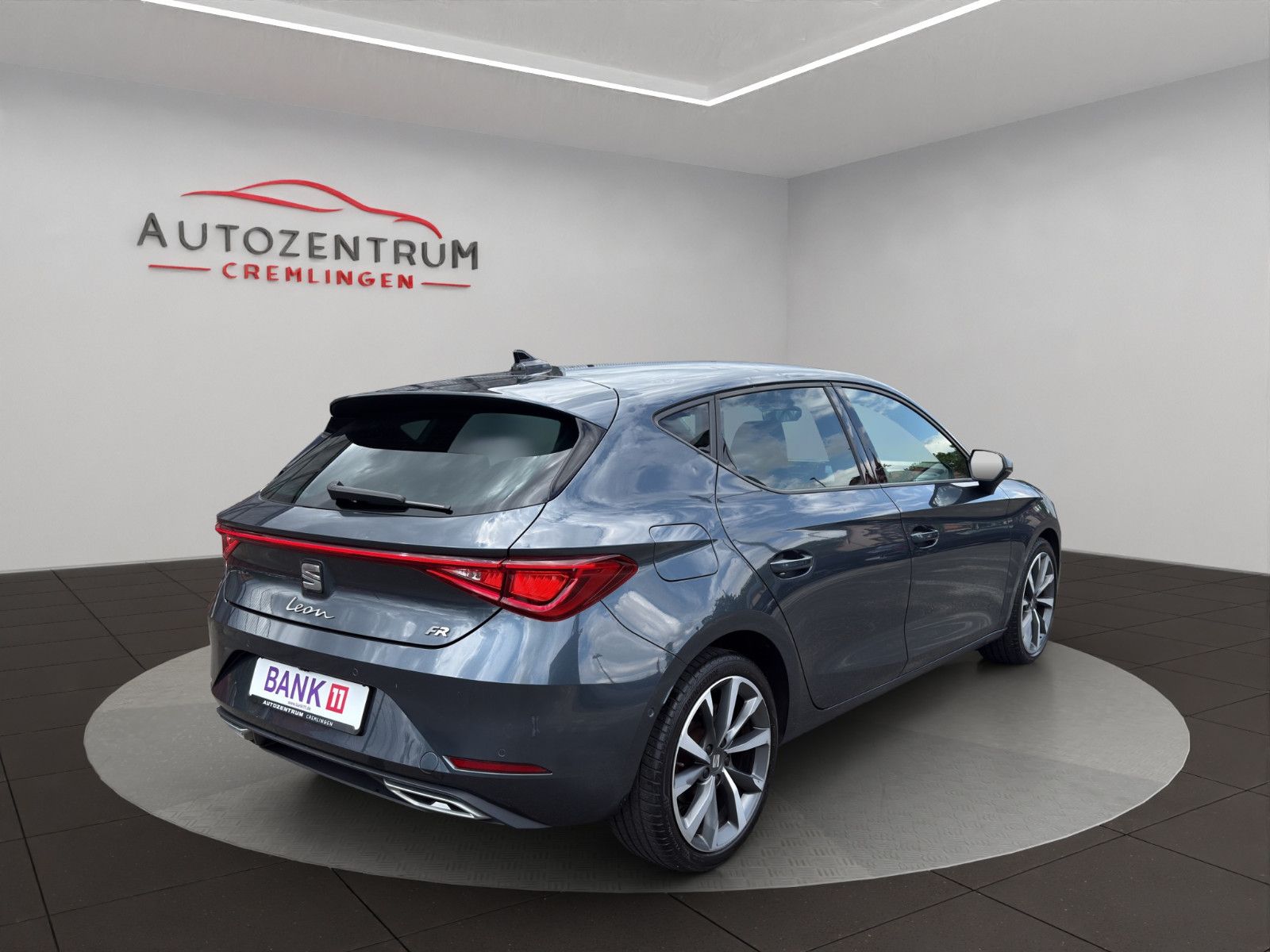Seat Leon FR 1.5 eTSI DSG - Samsaru's Car Outlet