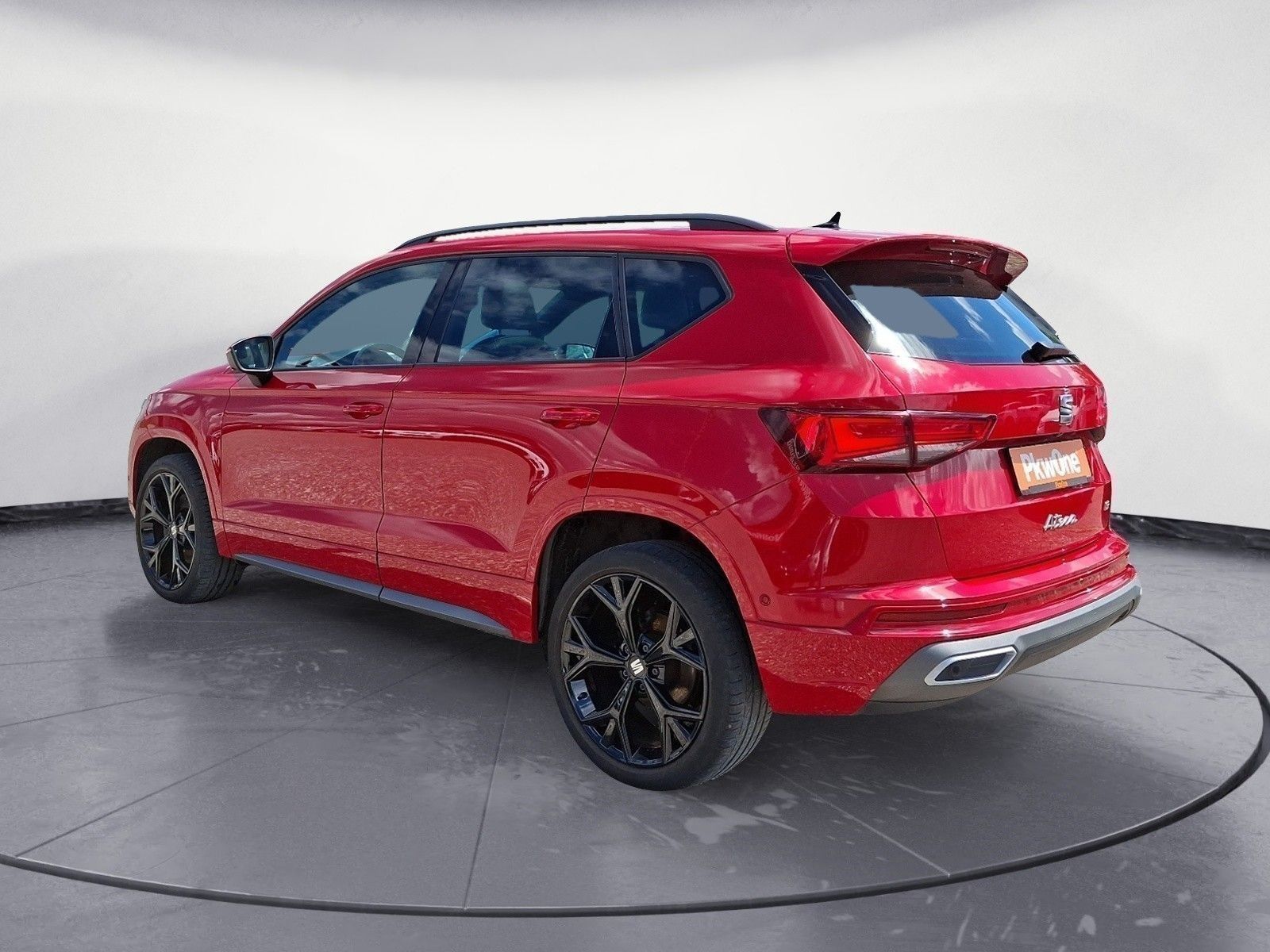 Seat Ateca 1,5 TSI DSG FR AHK*SHZ*PANO*ACC*NAVI*KAMER