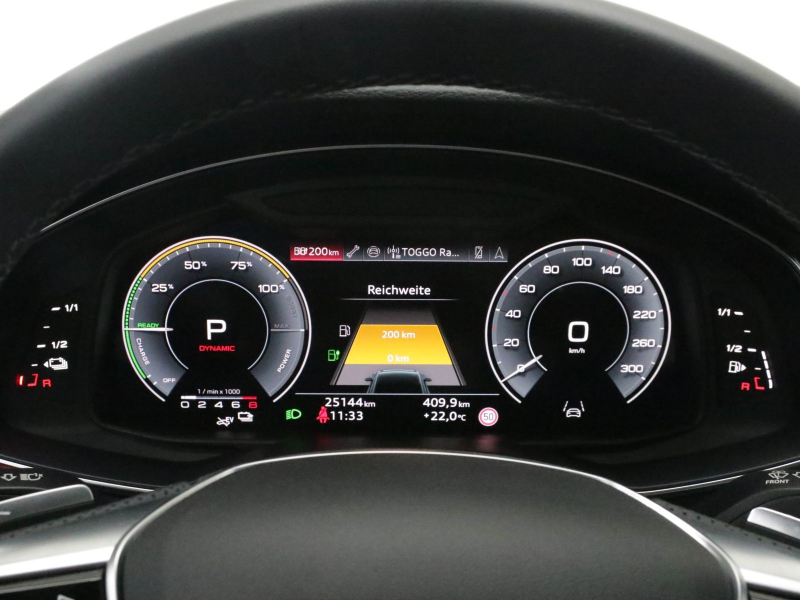 Audi A6 Avant 55 TFSIe quattro S line - Samsaru's Car Outlet