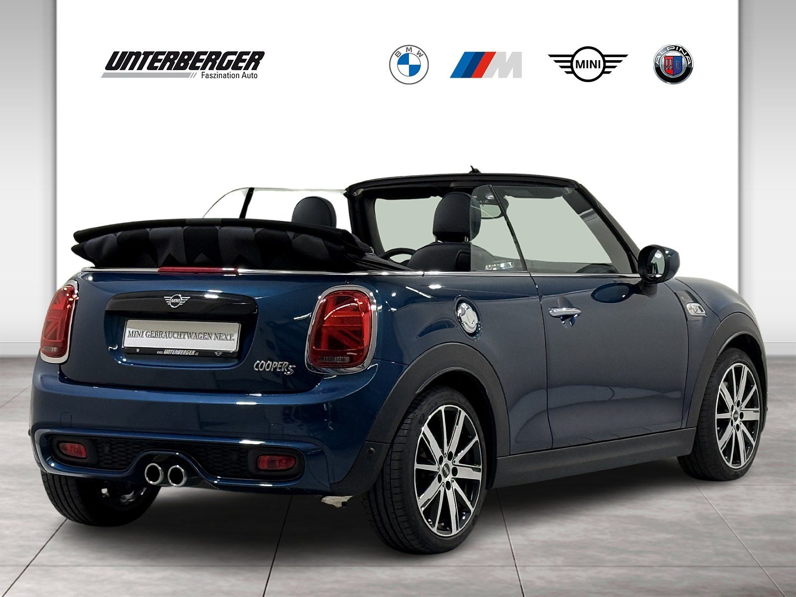 MINI Cooper S Cabrio Sidewalk - Samsaru's Car Outlet