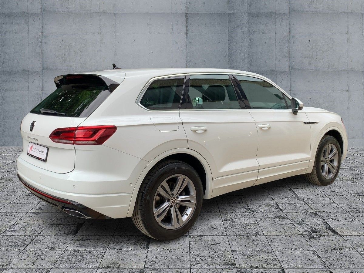 Volkswagen Touareg 3.0 TDI 4M R-LINE - Samsaru's Car Outlet