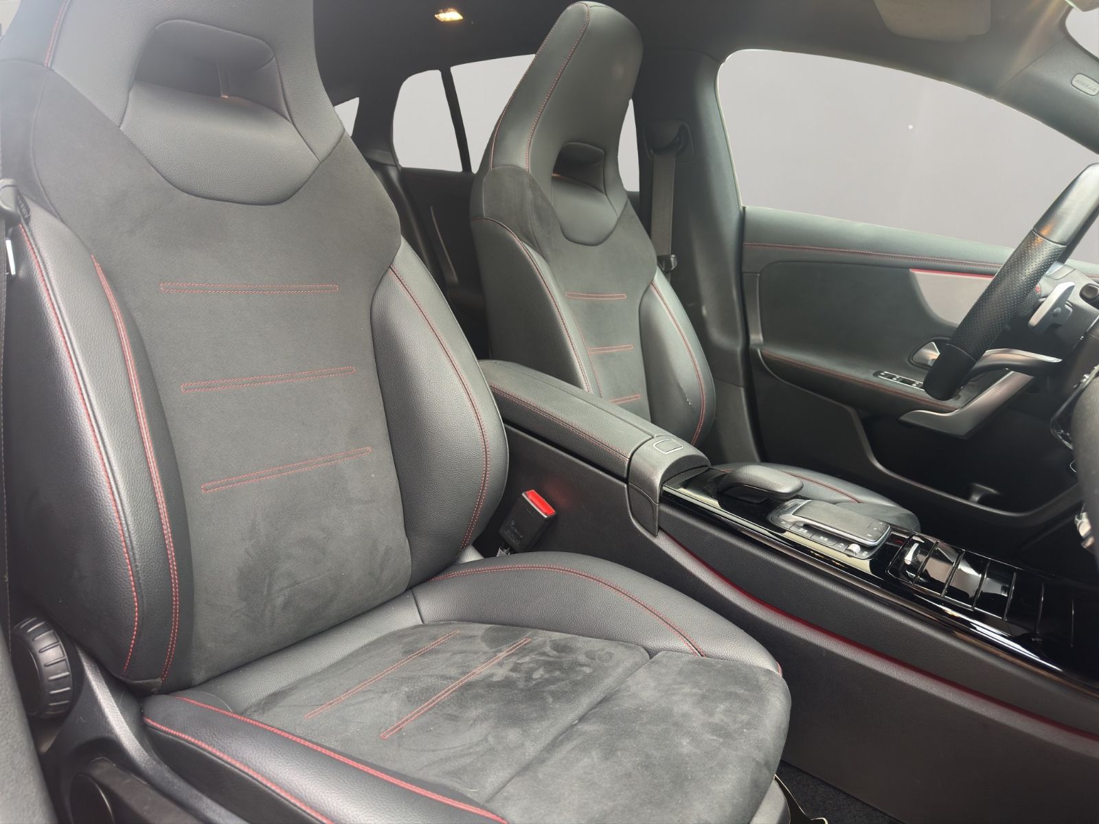 Mercedes-Benz CLA 250 Shooting Brake 4Matic AMG Line - Samsaru's Car Outlet