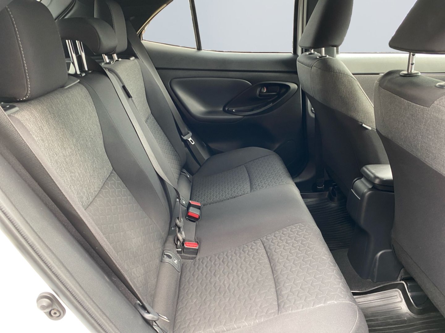 Toyota Yaris Cross Hybrid 1.5 Team D *Matrix*CAM*SHZ*PD
