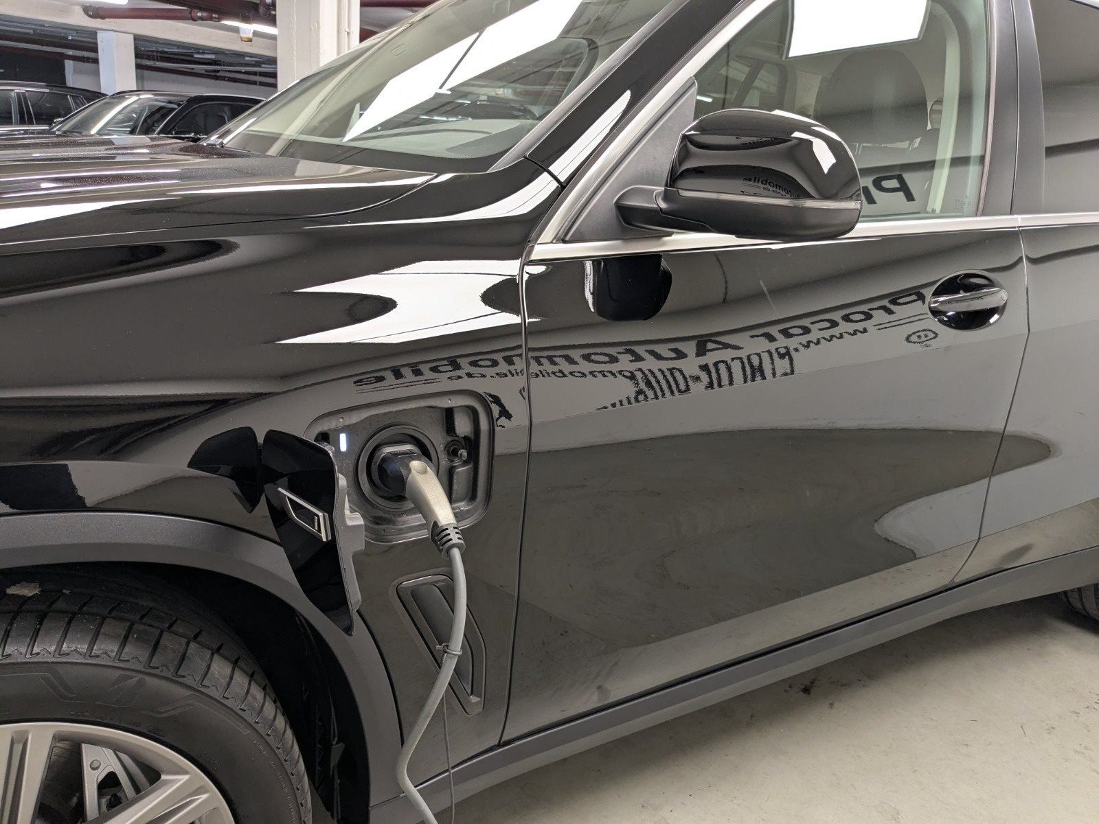 BMW X5 xDrive45e PA SHZ LHZ CP+ DAB 20" AHK LED WLAN