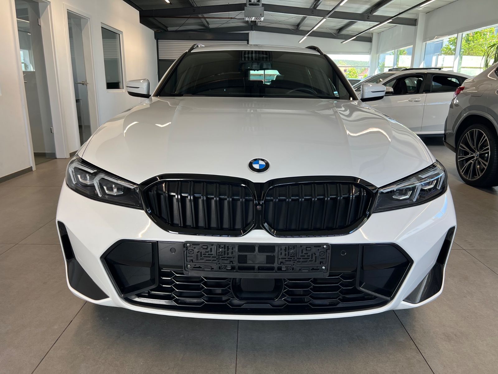 BMW 320 d xDrive Touring M Sport Pro Paket / H&K