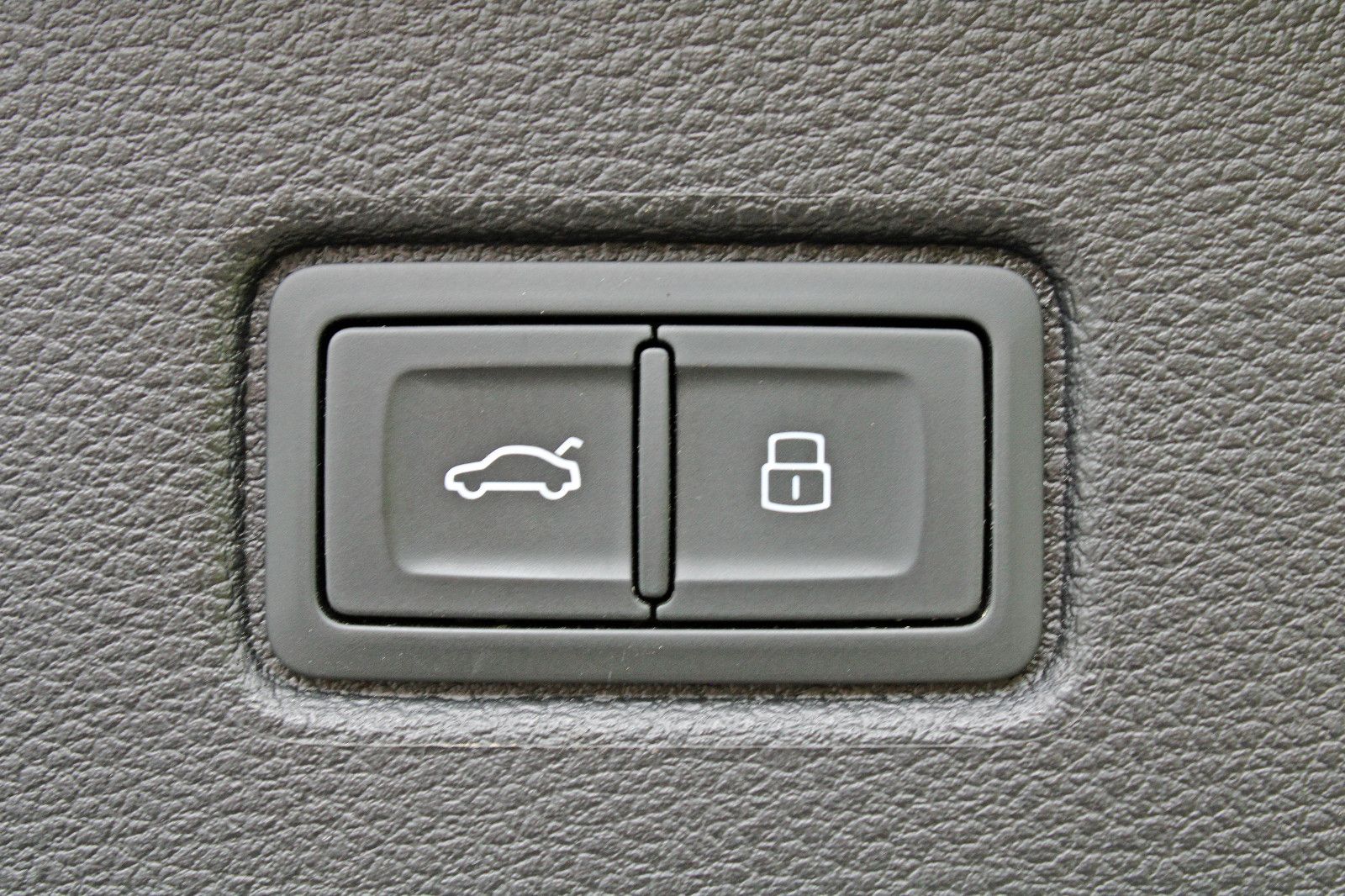Audi Q7 50TDI qu S LINE PANO AHK STANDHZ 7-SITZER HuD