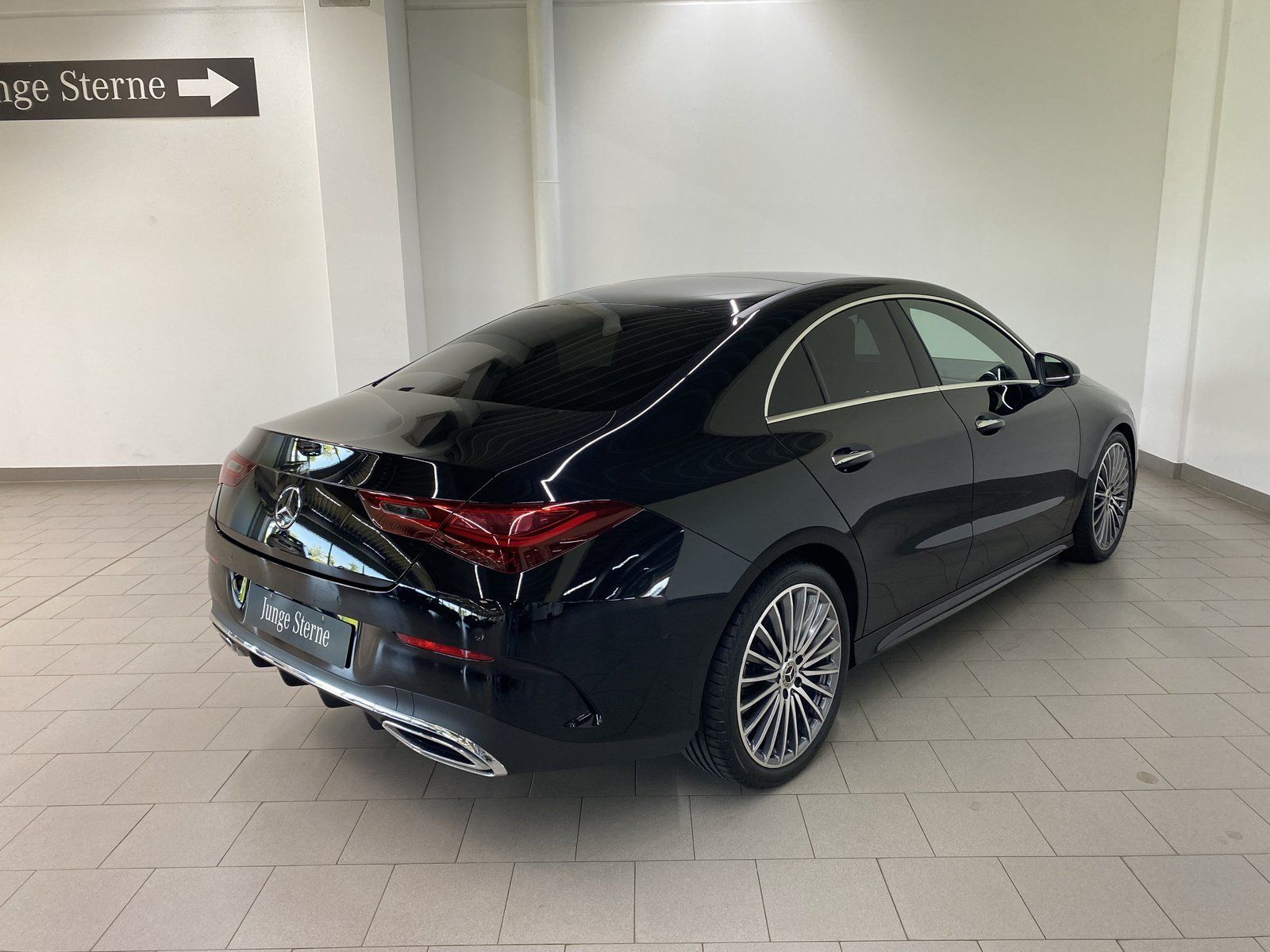Mercedes-Benz CLA 220 4M AMG - Samsaru's Car Outlet
