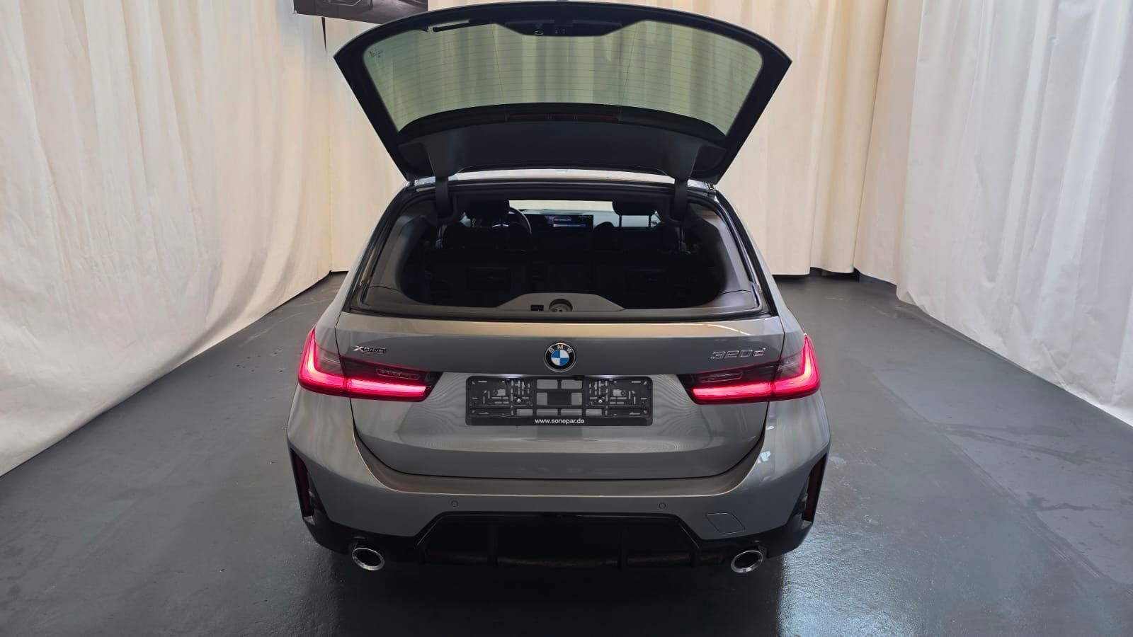 BMW 320 3 Touring 320 d xDrive M Sport Kamera 360
