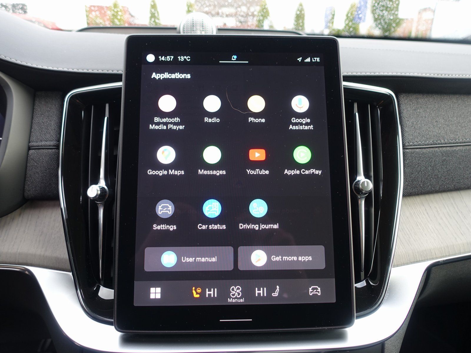 Volvo XC90 Plus Dark T8 AWD B&W/HUD/PANO/FOUR-C/360°