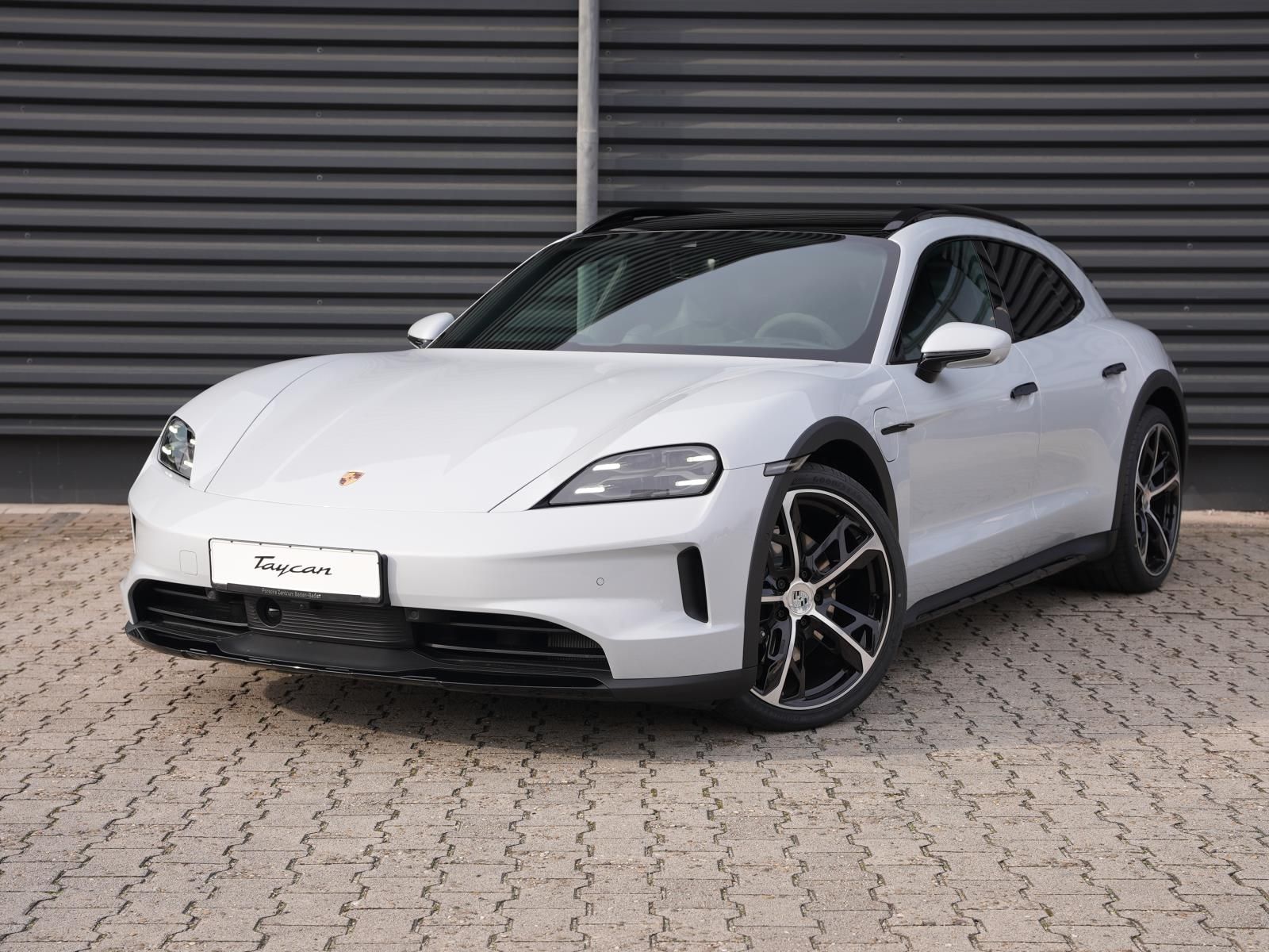 Porsche Taycan 4S Cross Turismo InnoDrive Surround-View