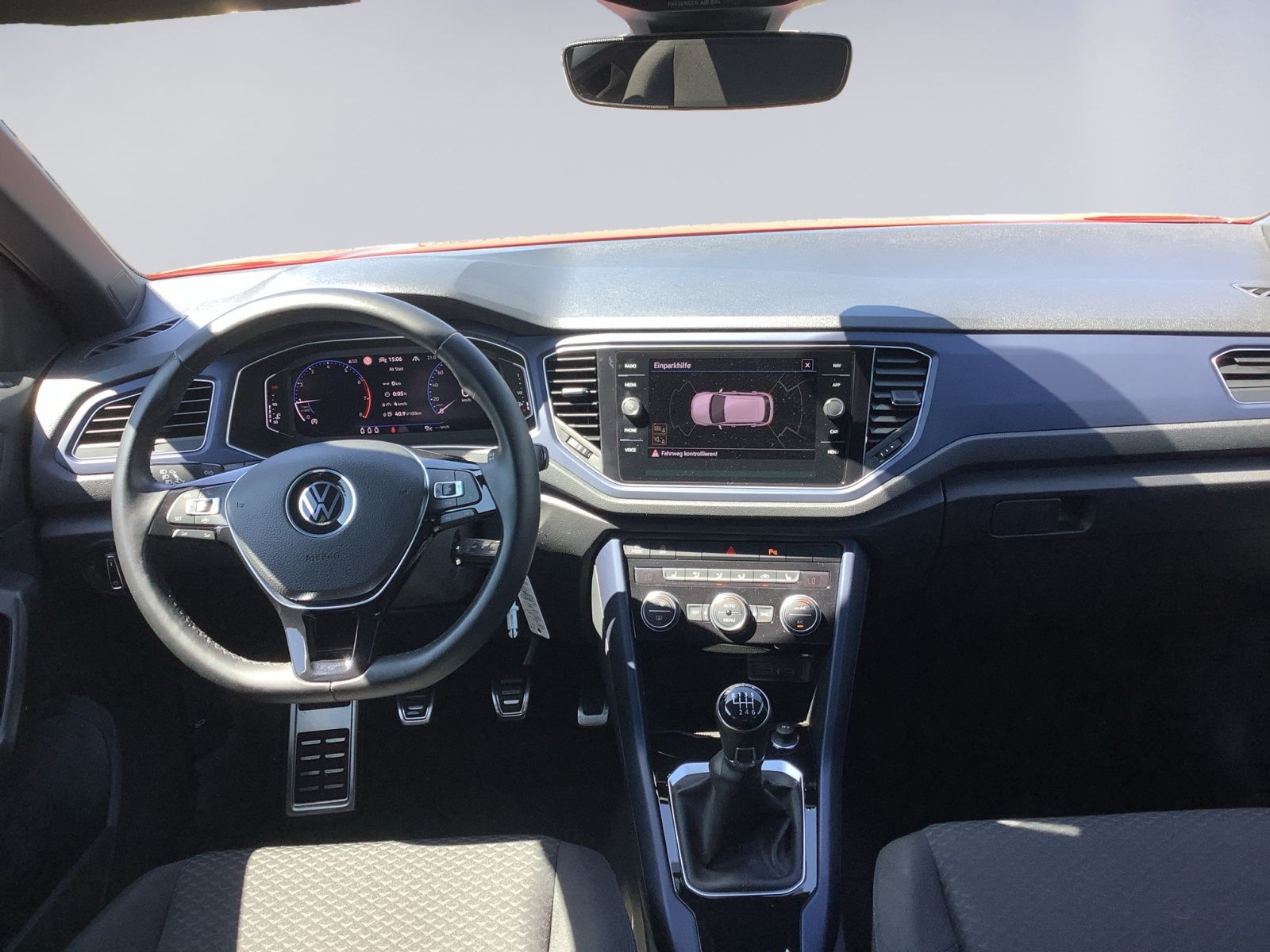 Volkswagen T-Roc 1.0TSI UNITED - Samsaru's Car Outlet