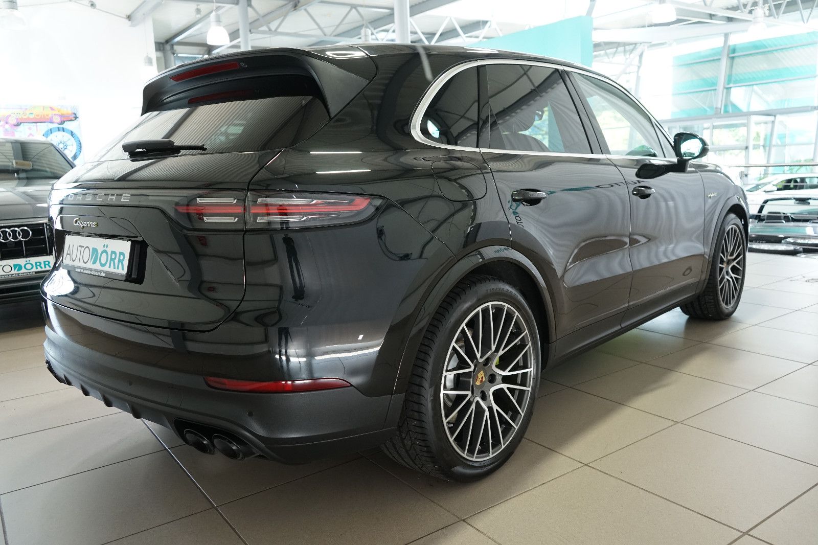 Porsche Cayenne E-Hybrid 360°+Head-Up+Luftfederung+21"