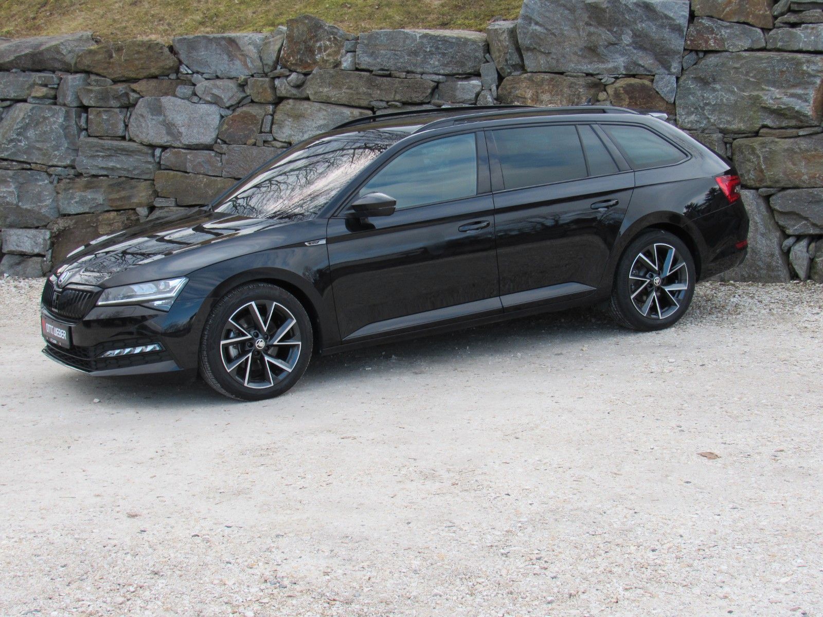 Skoda Superb 2.0 TDI DSG Sportline 4x4 BSD AHK PLA ACC