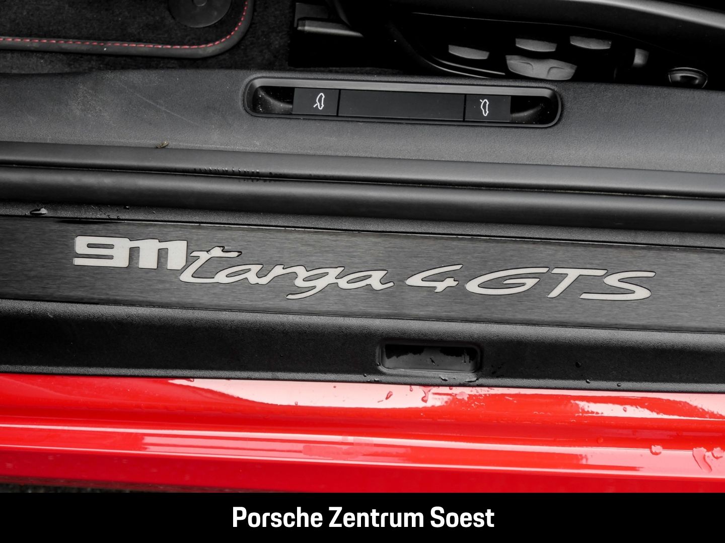 Porsche 911 Targa 4 GTS/PDCC/LED-Matrix/Park-Assist/BOSE