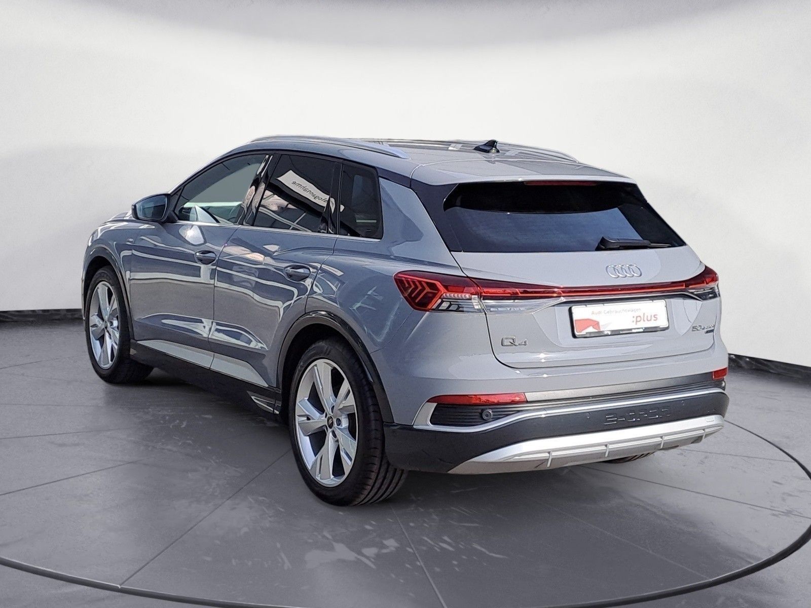 Audi Q4 e-tron 50 quattro S-Line AHK Pano HUD Keyless