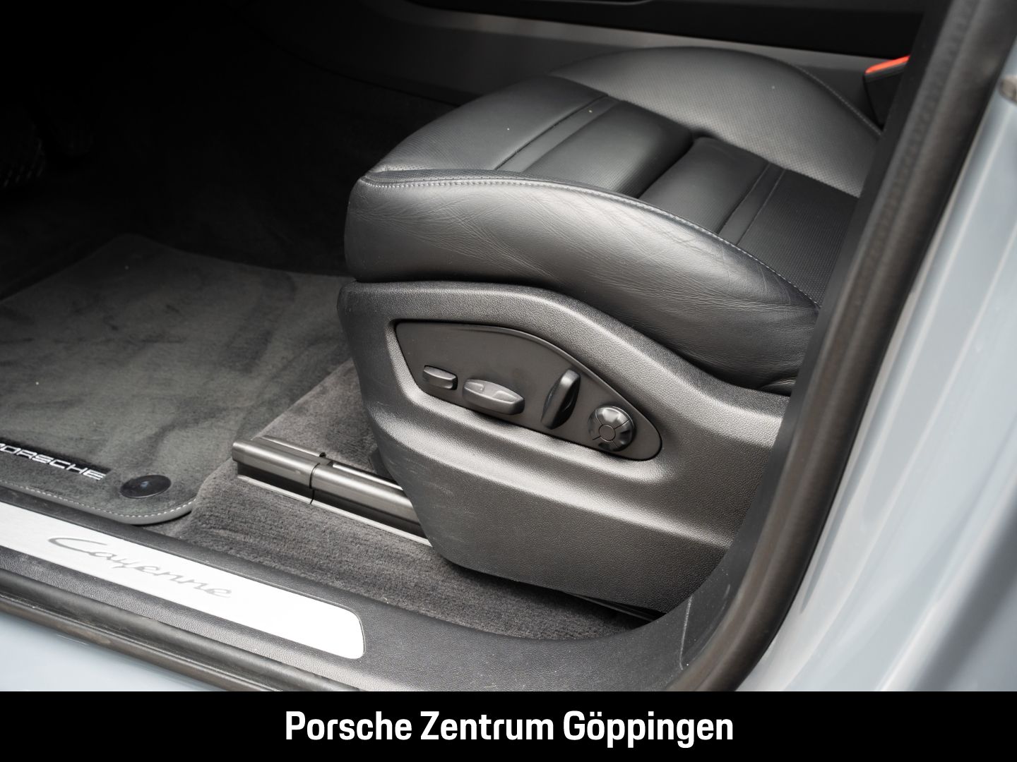 Porsche Cayenne E-Hybrid BOSE Rückfahrkamera Panorama
