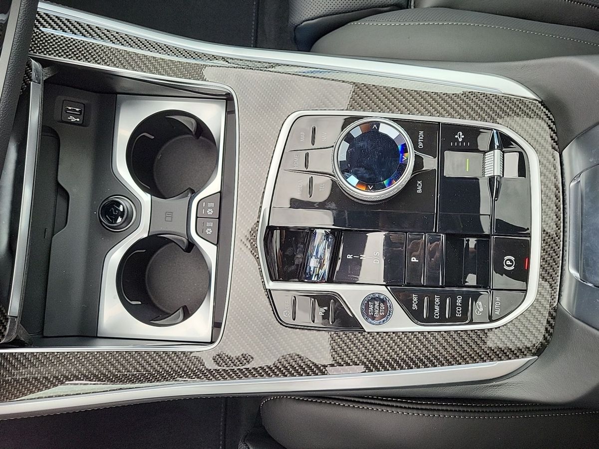 BMW X5 xDrive40d M SPORT INDIVI DRAVITGRAU Standhzg