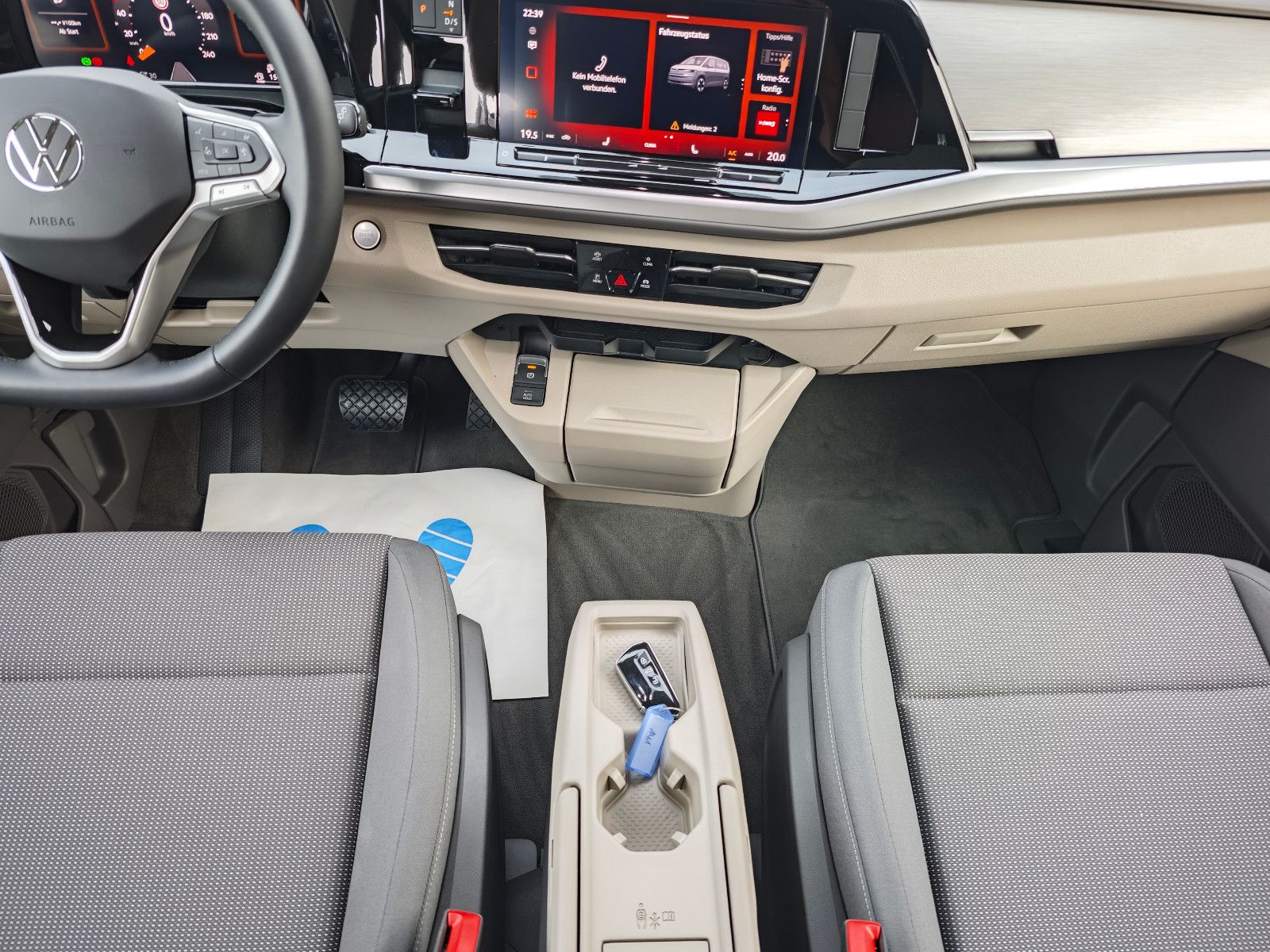 Volkswagen T7 Multivan Life - Samsaru's Car Outlet