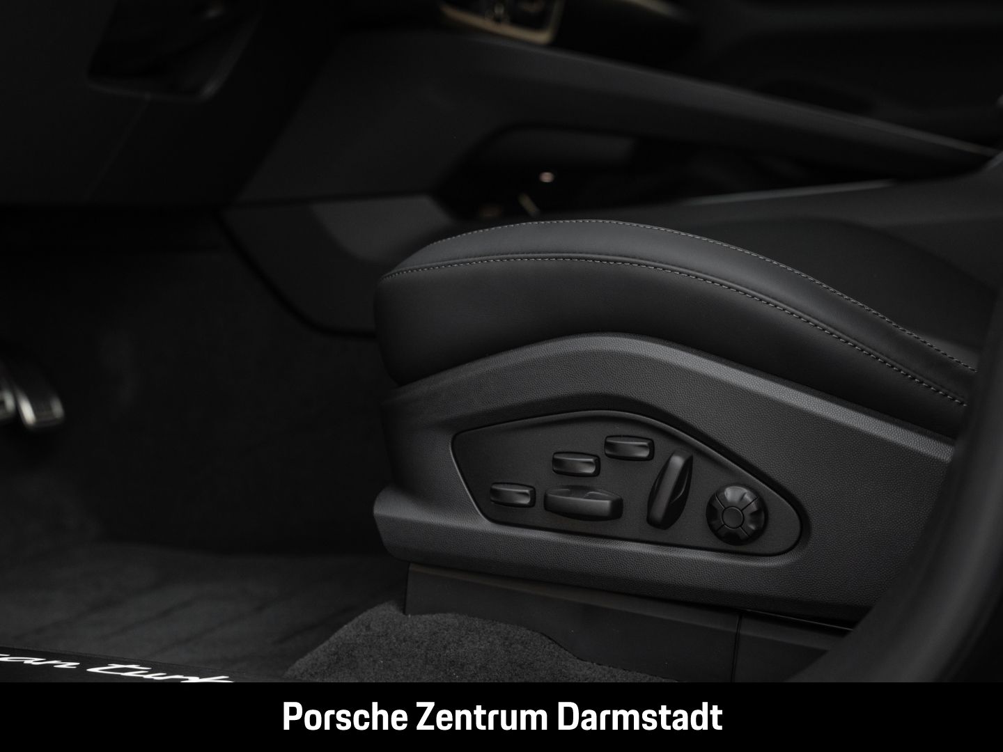 Porsche Macan Turbo Burmester HA-Lenkung InnoDrive LED
