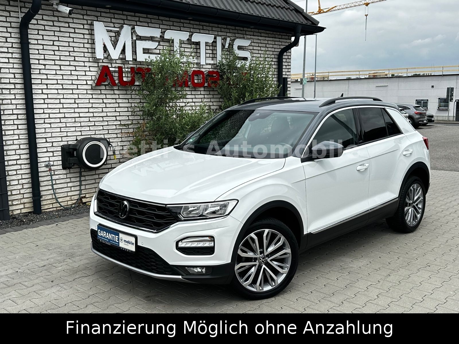 Volkswagen T-Roc United 2.0 TDI - Samsaru's Car Outlet