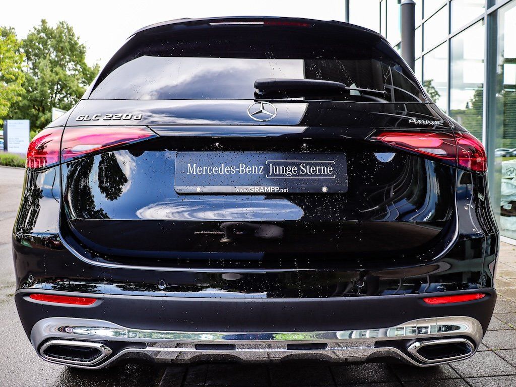 Mercedes-Benz GLC 220 d 4M Avantgarde AHK/Memory/19Zoll/Digi