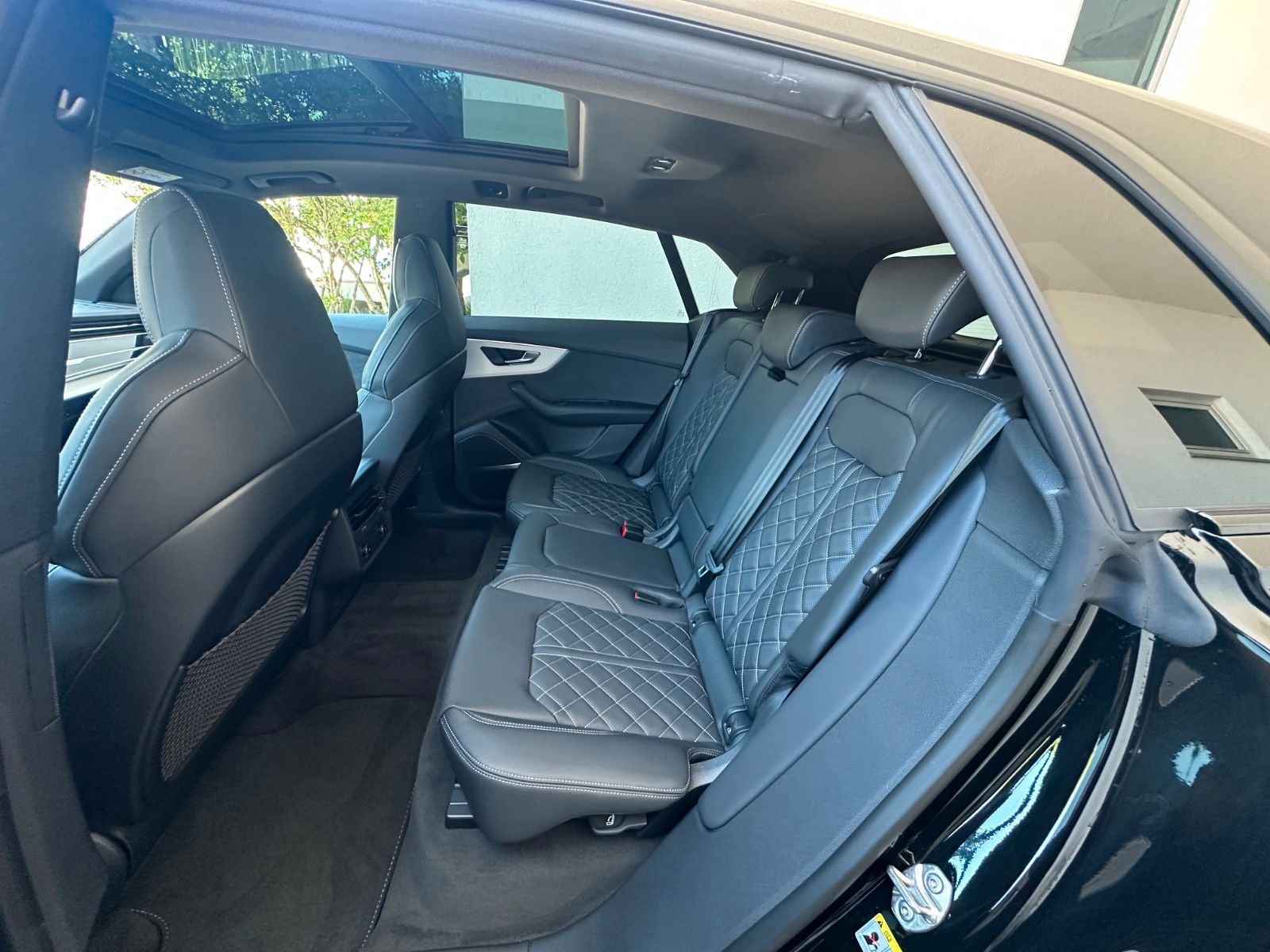 Audi Q8 50 TDI quattro - Samsaru's Car Outlet