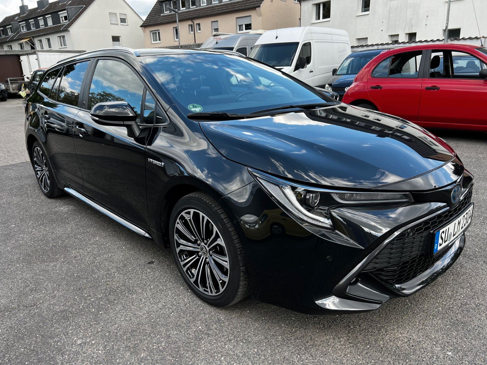 Toyota Corolla Touring Sports Hybrid Team D - Samsaru's Car Outlet