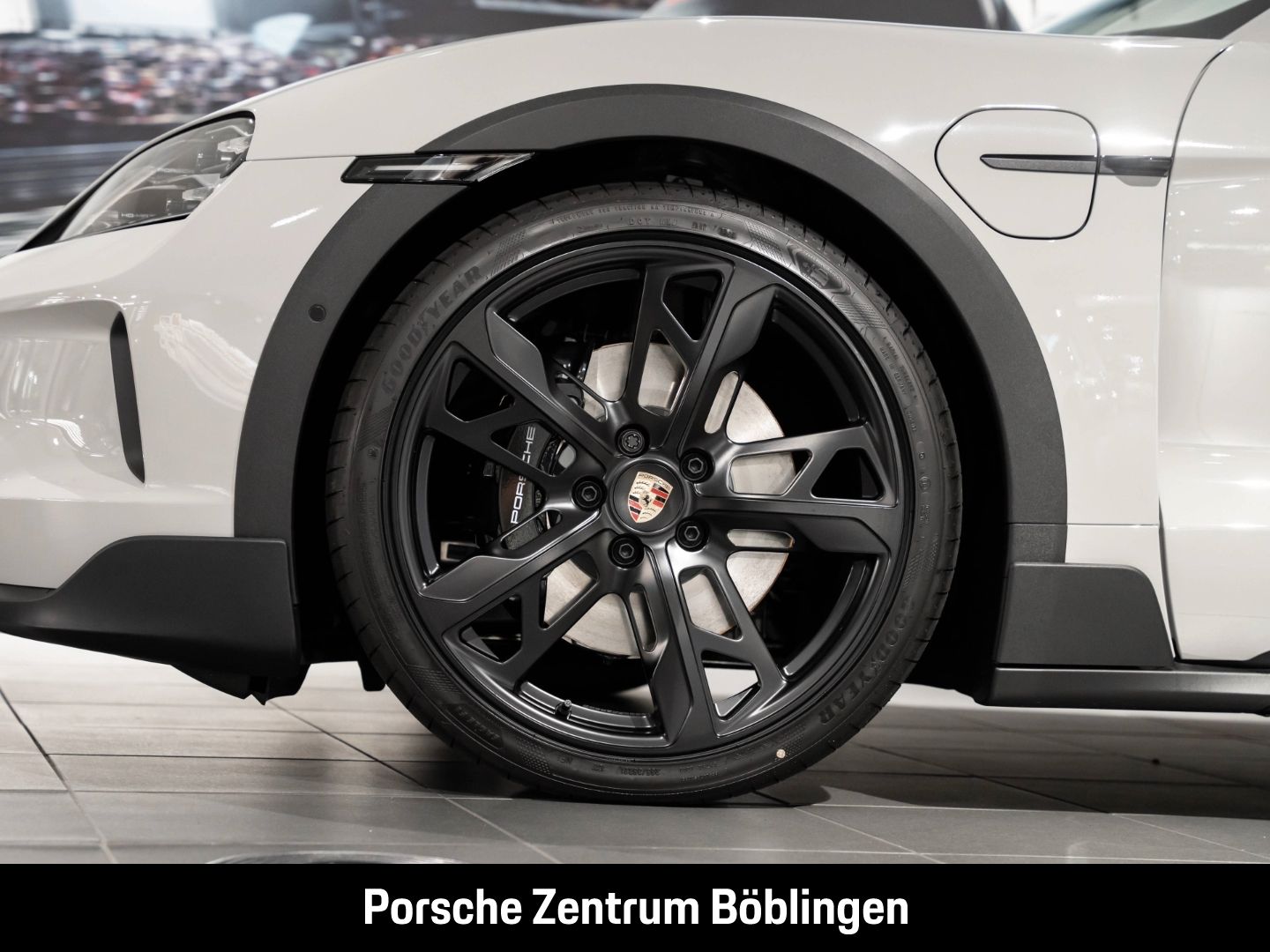 Porsche Taycan 4S Cross Turismo BOSE Panoramadach HeadUp