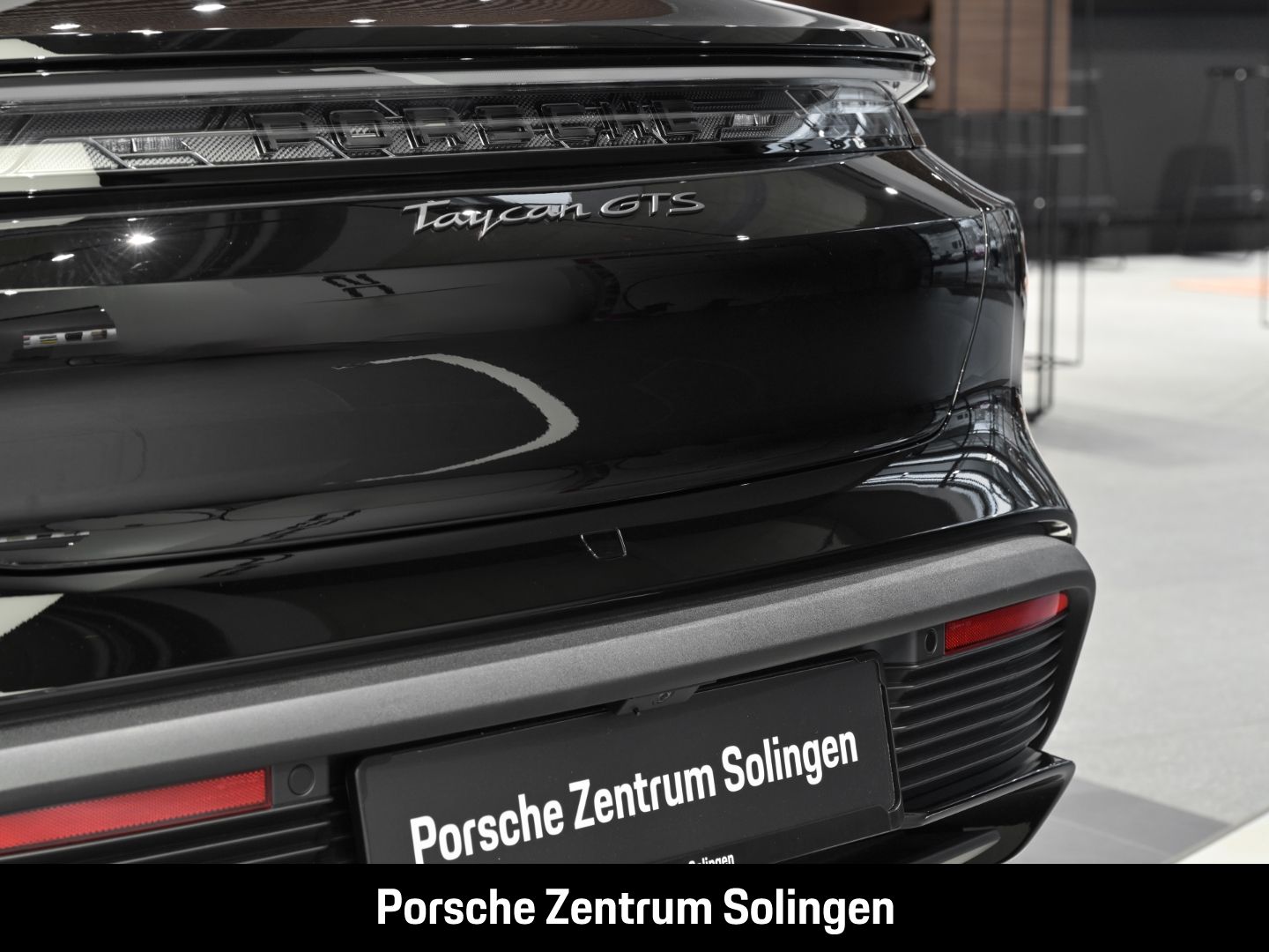 Porsche Taycan GTS 21'' Bose Beifahrer Matrix HeadUp Abs