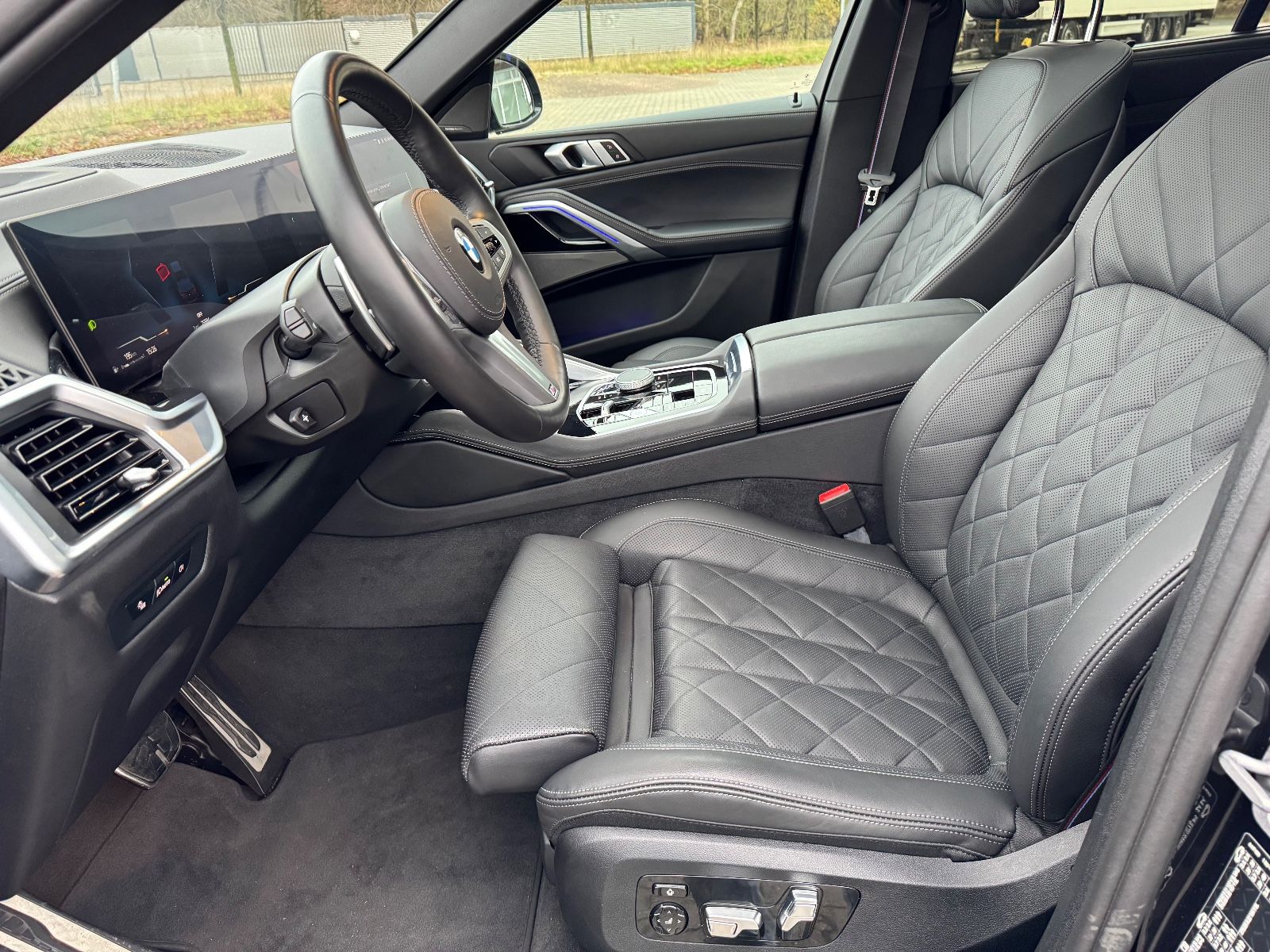 BMW X6 30 d xDrive*M SPORTPAKET PRO*PANORAMA*22 ZOLL