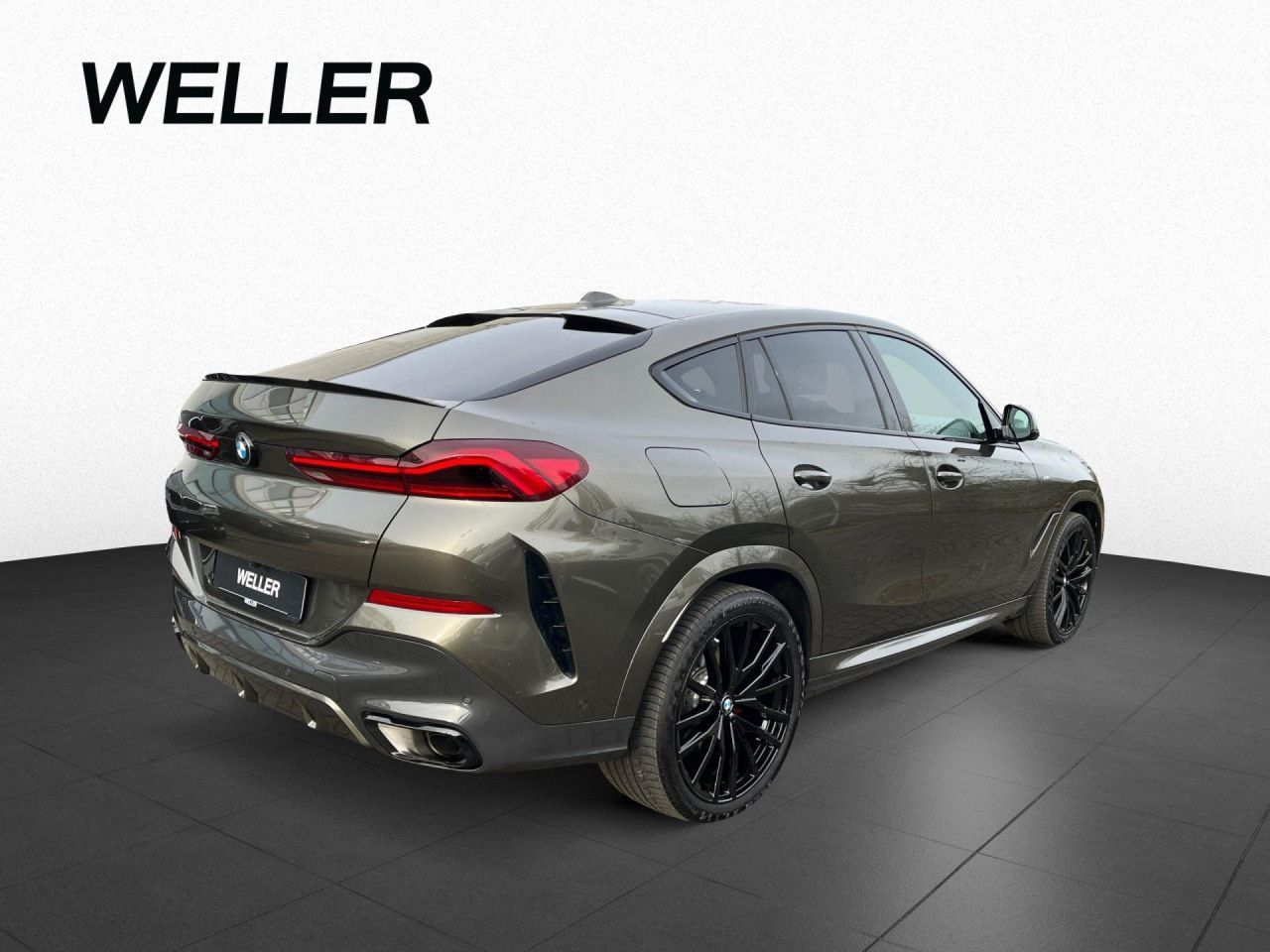 BMW X6 xDr 40dA M SPORT PRO SkyL,StHzg,AHK,B+W,KomSi