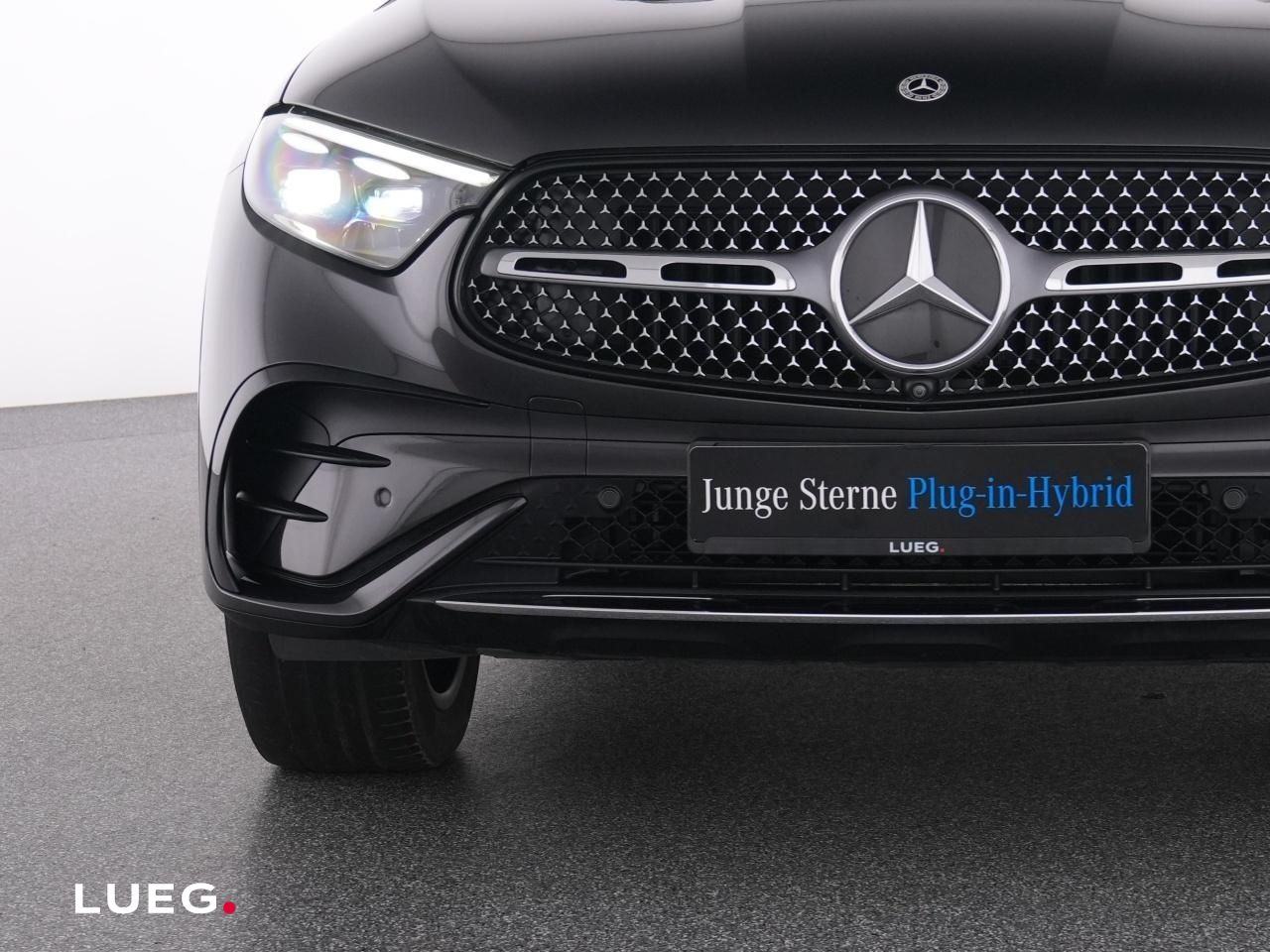 Mercedes-Benz GLC 300 e 4M AMG+NavPr+Pano+DLIGHT+Burm+AHK+360°