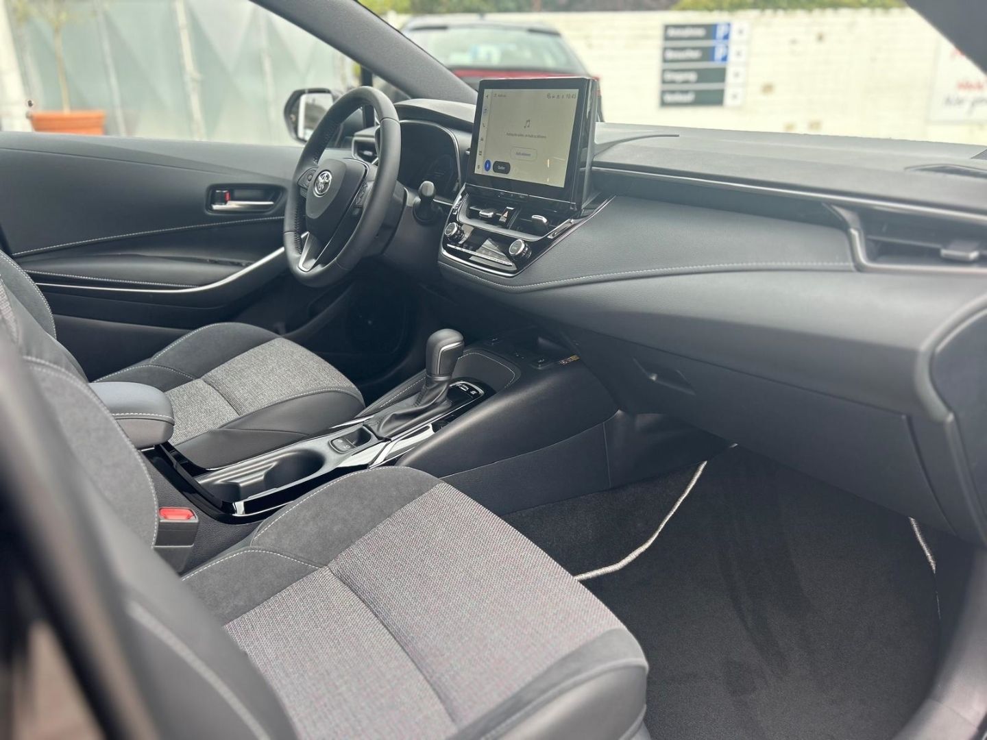 Toyota Corolla 2,0l Hybrid TS Teamplayer ACC Navi SHZ L