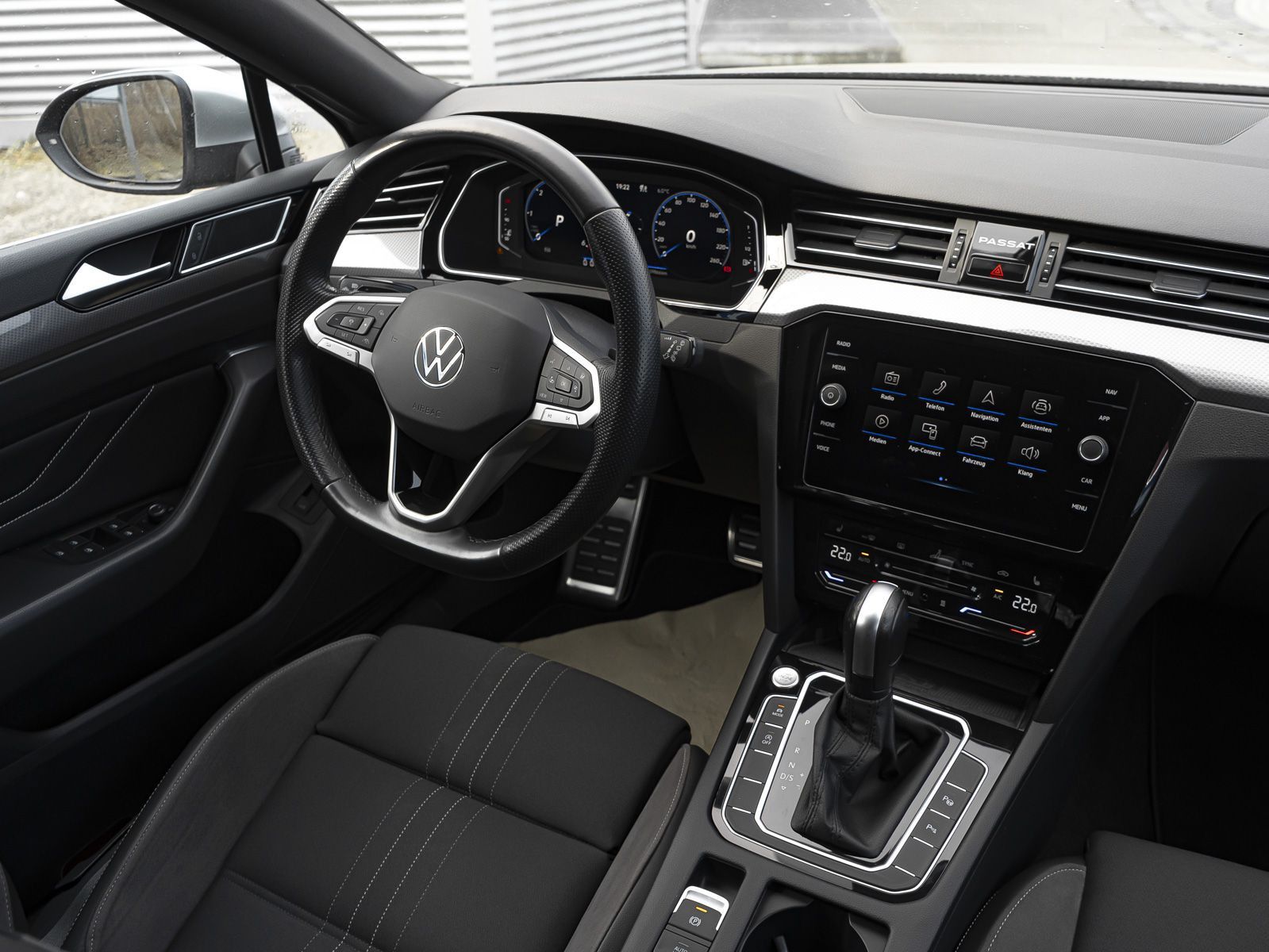 Volkswagen Passat Alltrack 2.0 TDI 4mot Navi IQ.LIGHT AHK R