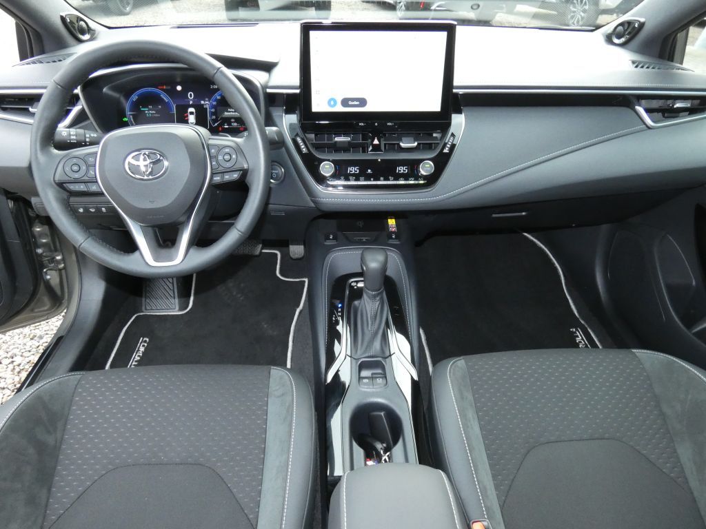 Toyota Corolla 2.0 Hybrid Lounge*Matrix LED+Navi+SHZ