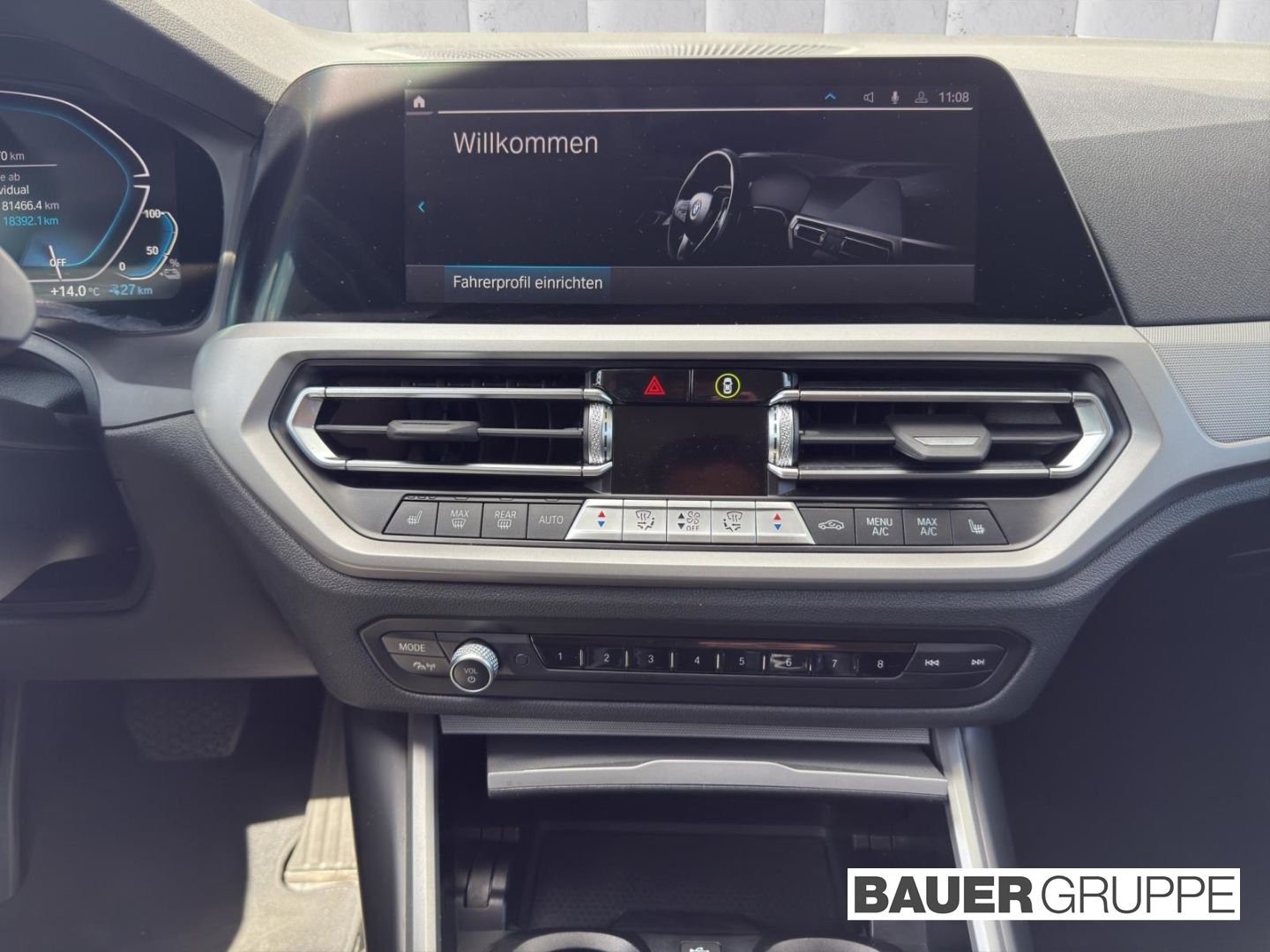 BMW 330 e xDrive Advantage - Samsaru's Car Outlet