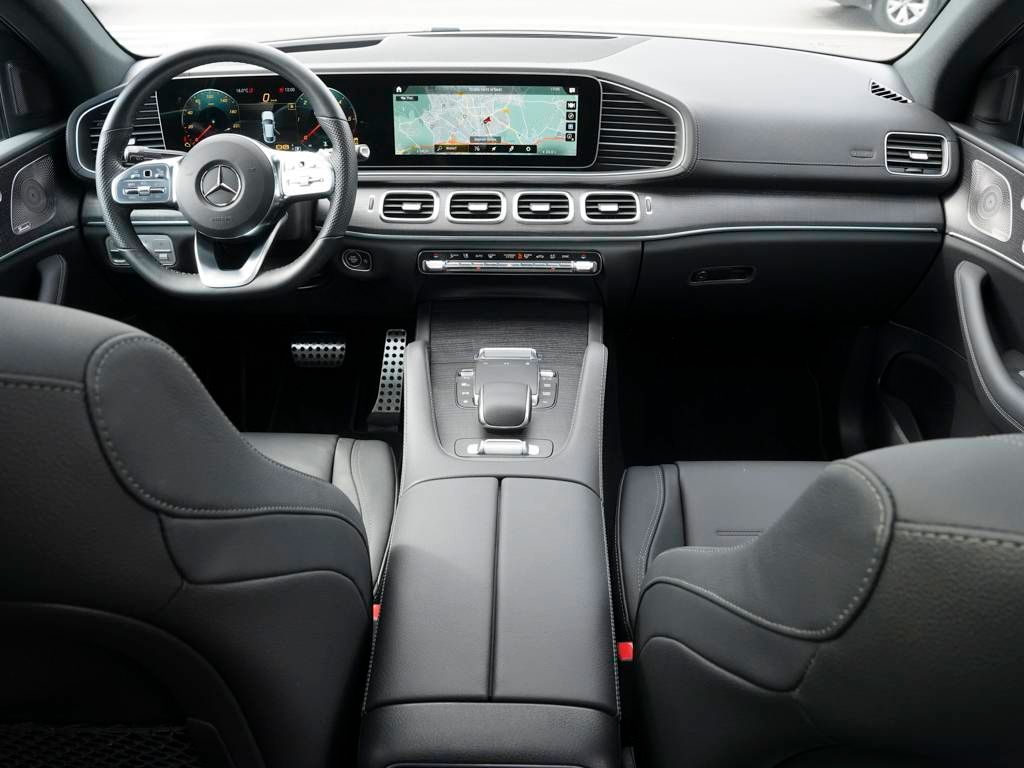 Mercedes-Benz GLE 400 4M COUPE AMG-LINE PANO HUD AHK MULTIBEAM
