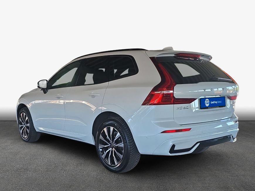 Volvo XC60 B4 B Plus Dark