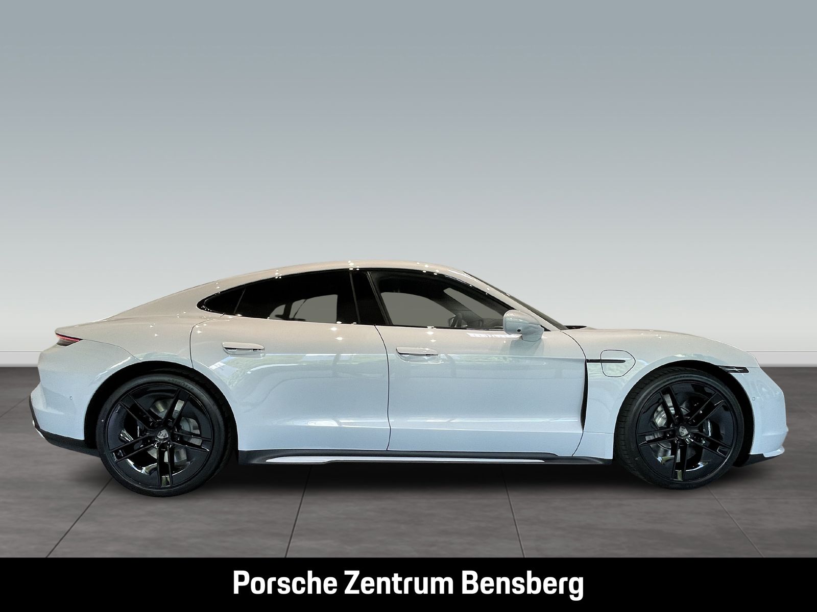 Porsche Taycan Turbo