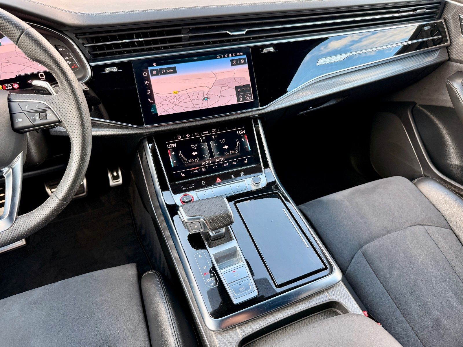 Audi RSQ8  4.0 TFSI quattro MATRIX*22"*RFK*DIG*NAVI*